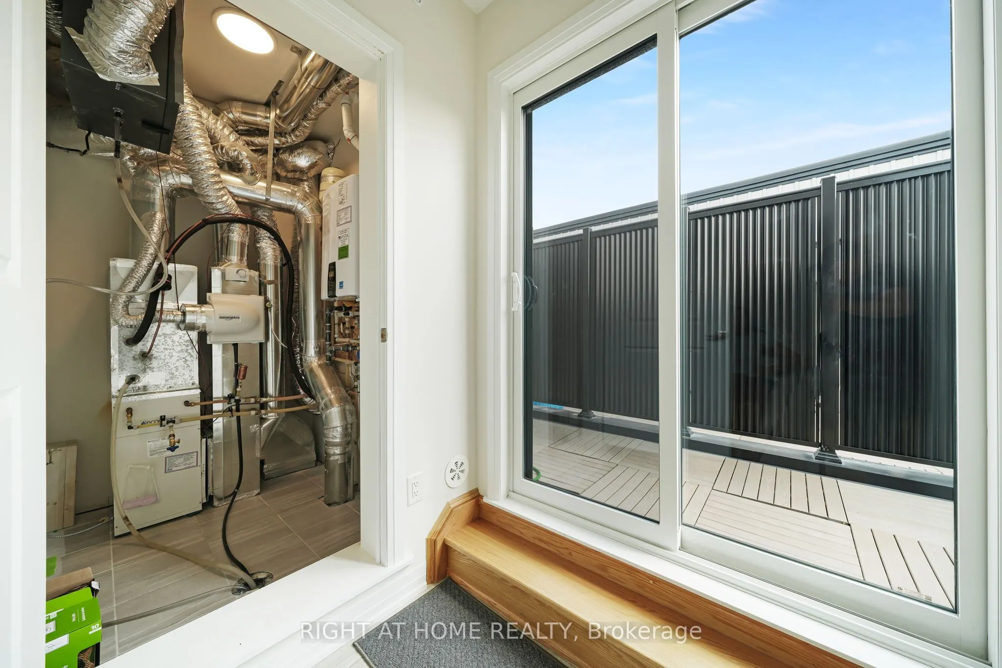 70 Baynes Way, #14