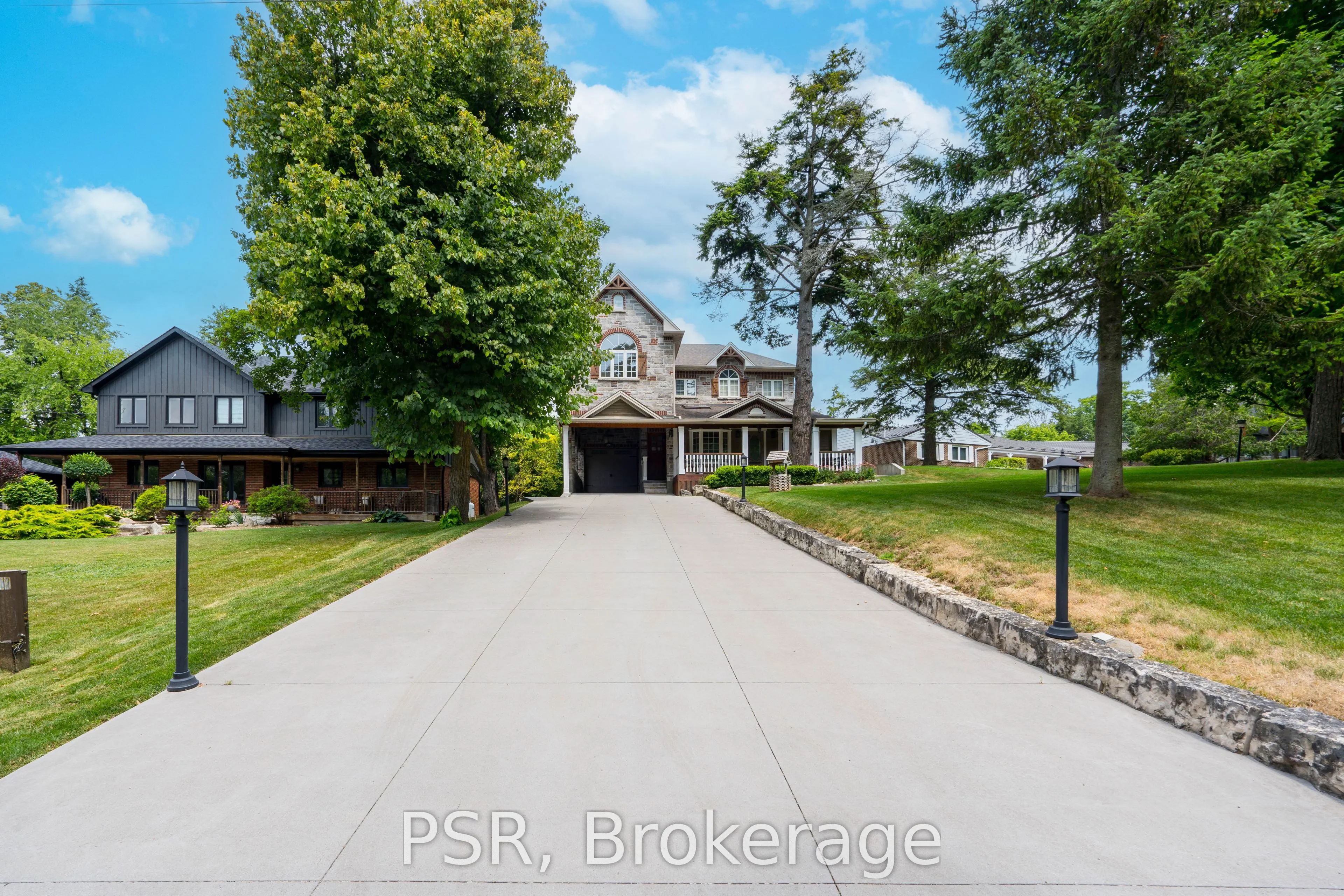 124 Elmpine Trail