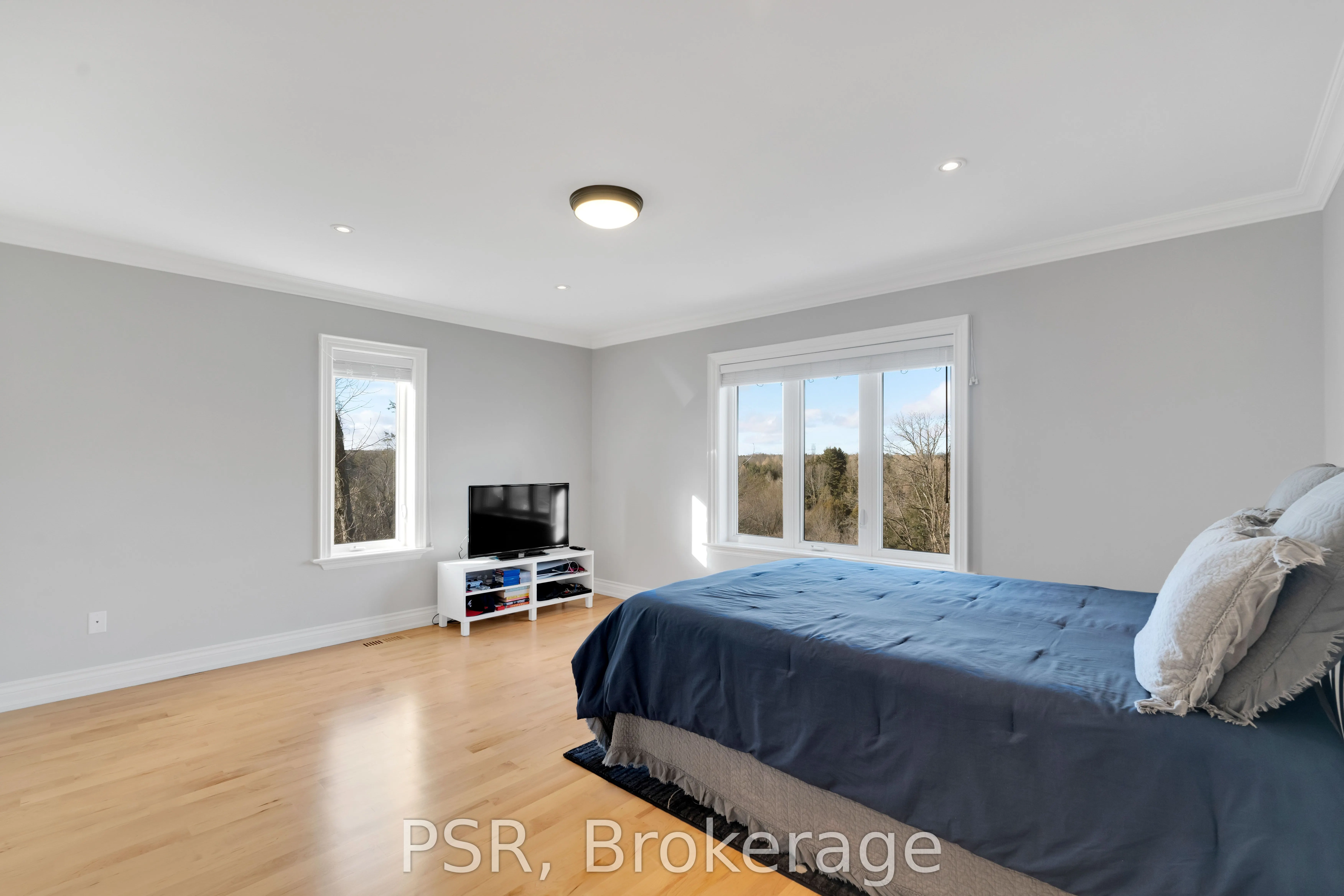 124 Elmpine Trail