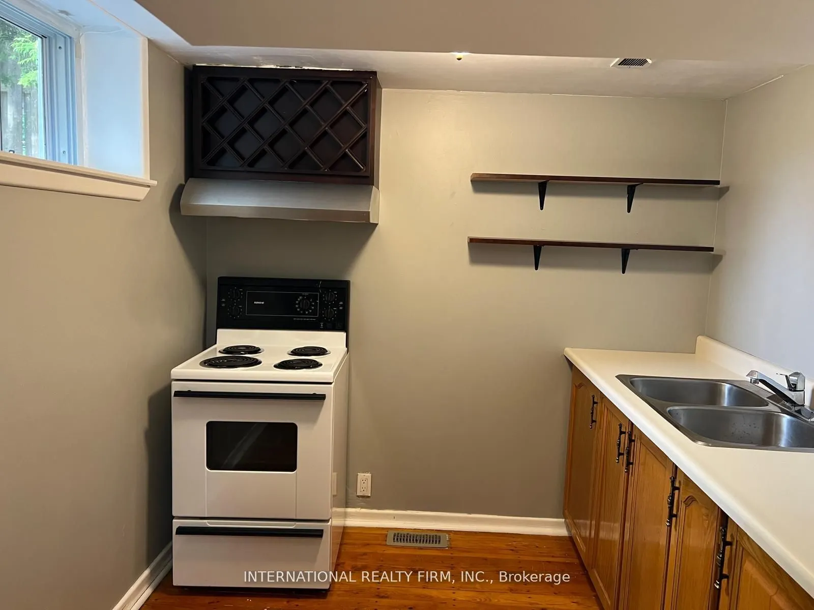 37 Foreht Crescent, #Basement unit