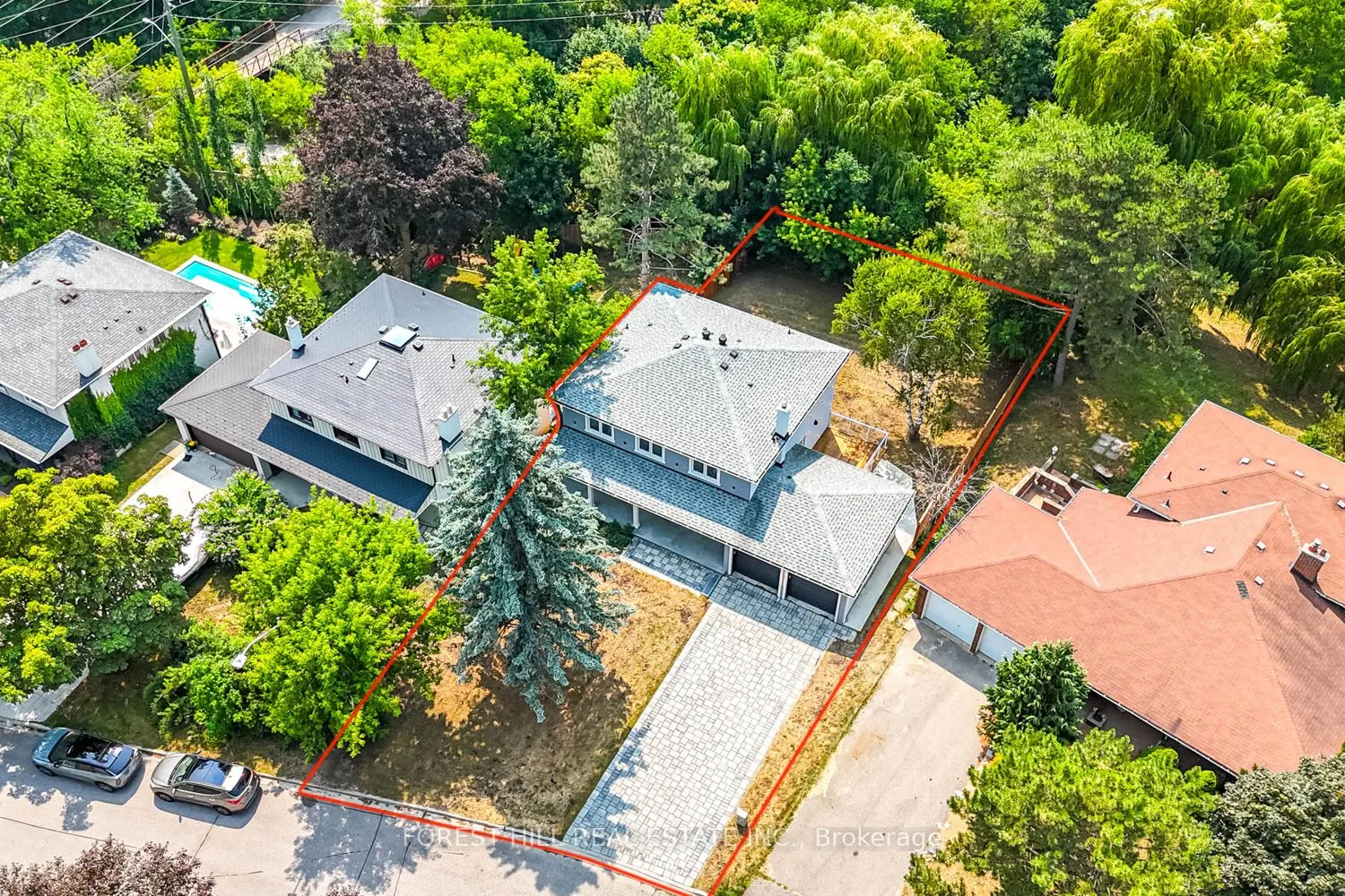 43 Thorny Brae Drive