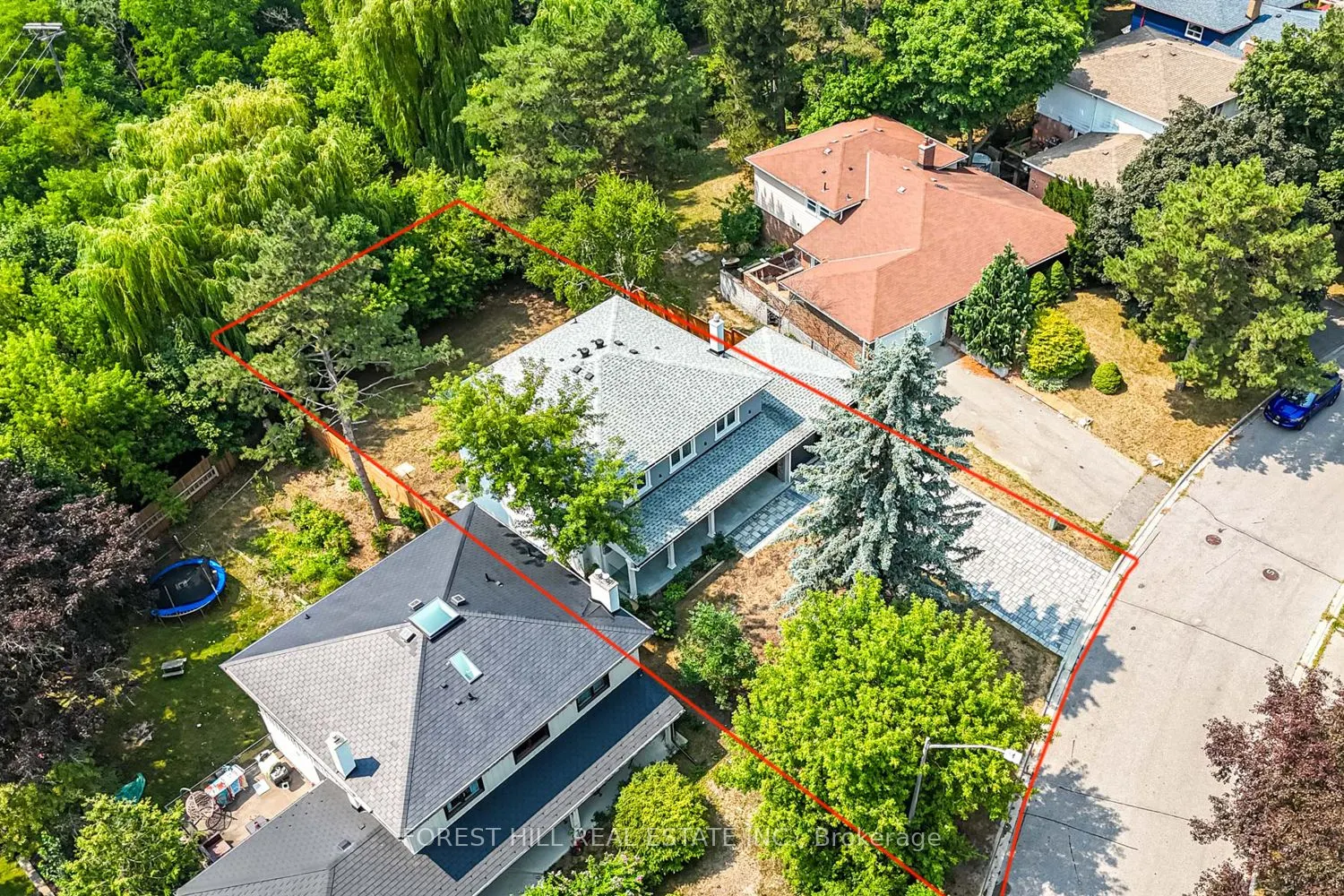 43 Thorny Brae Drive