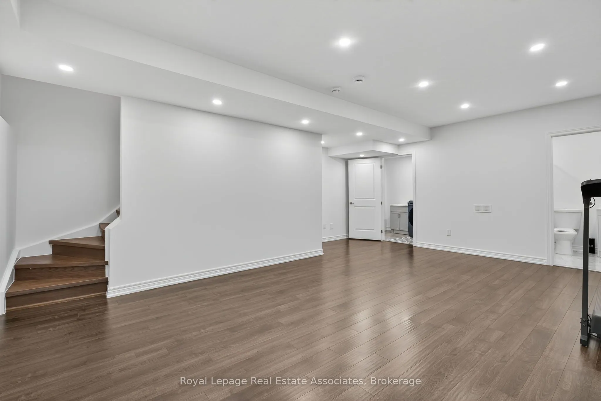 113 Sutcliffe Way