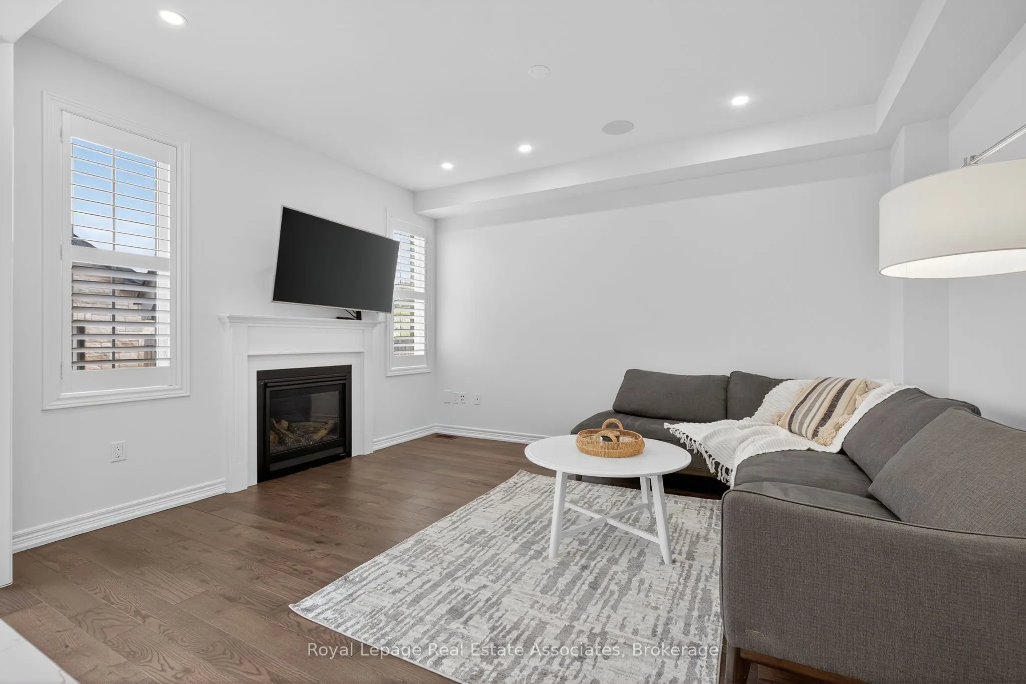 113 Sutcliffe Way