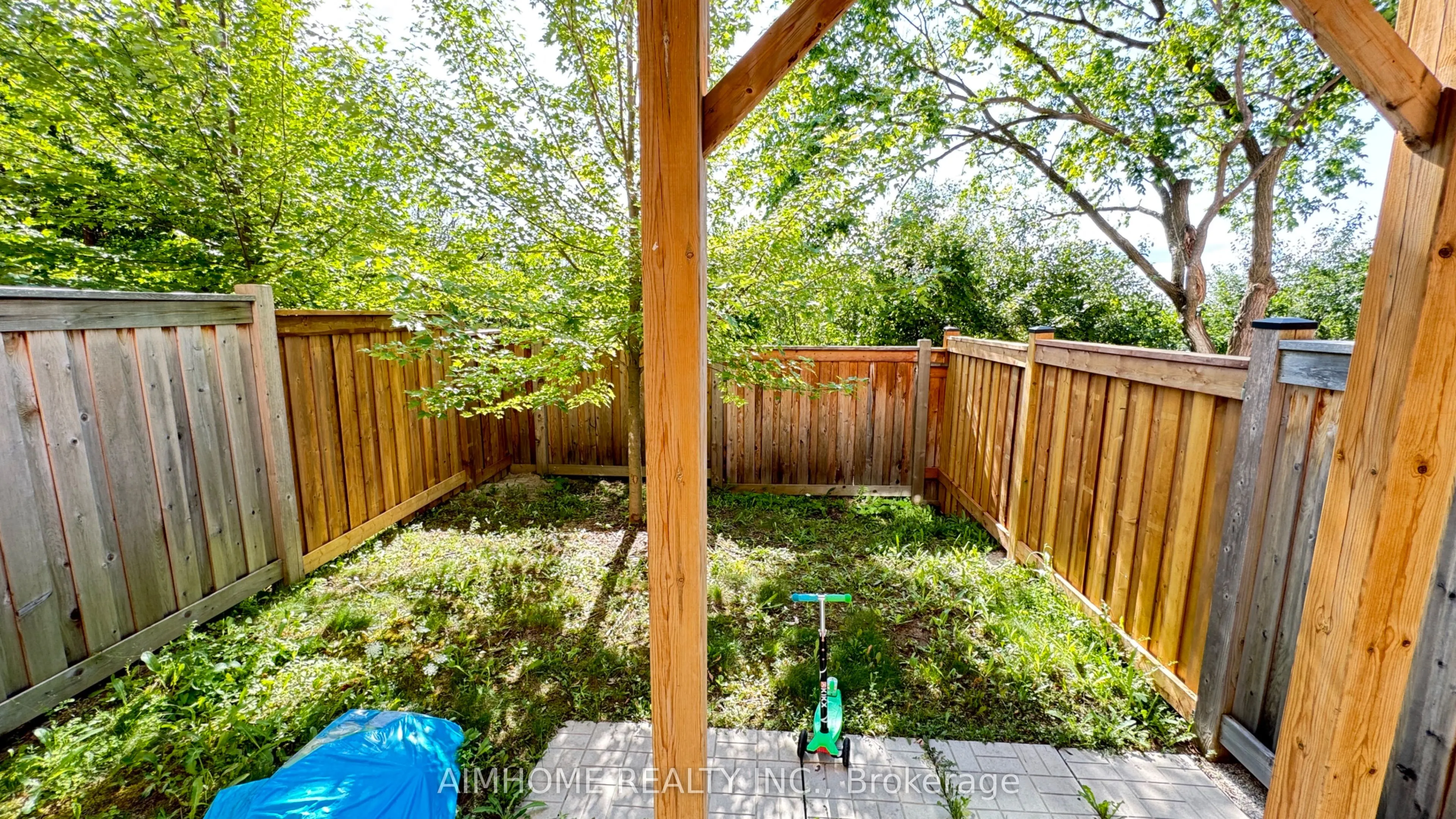 105 Gordon Circle
