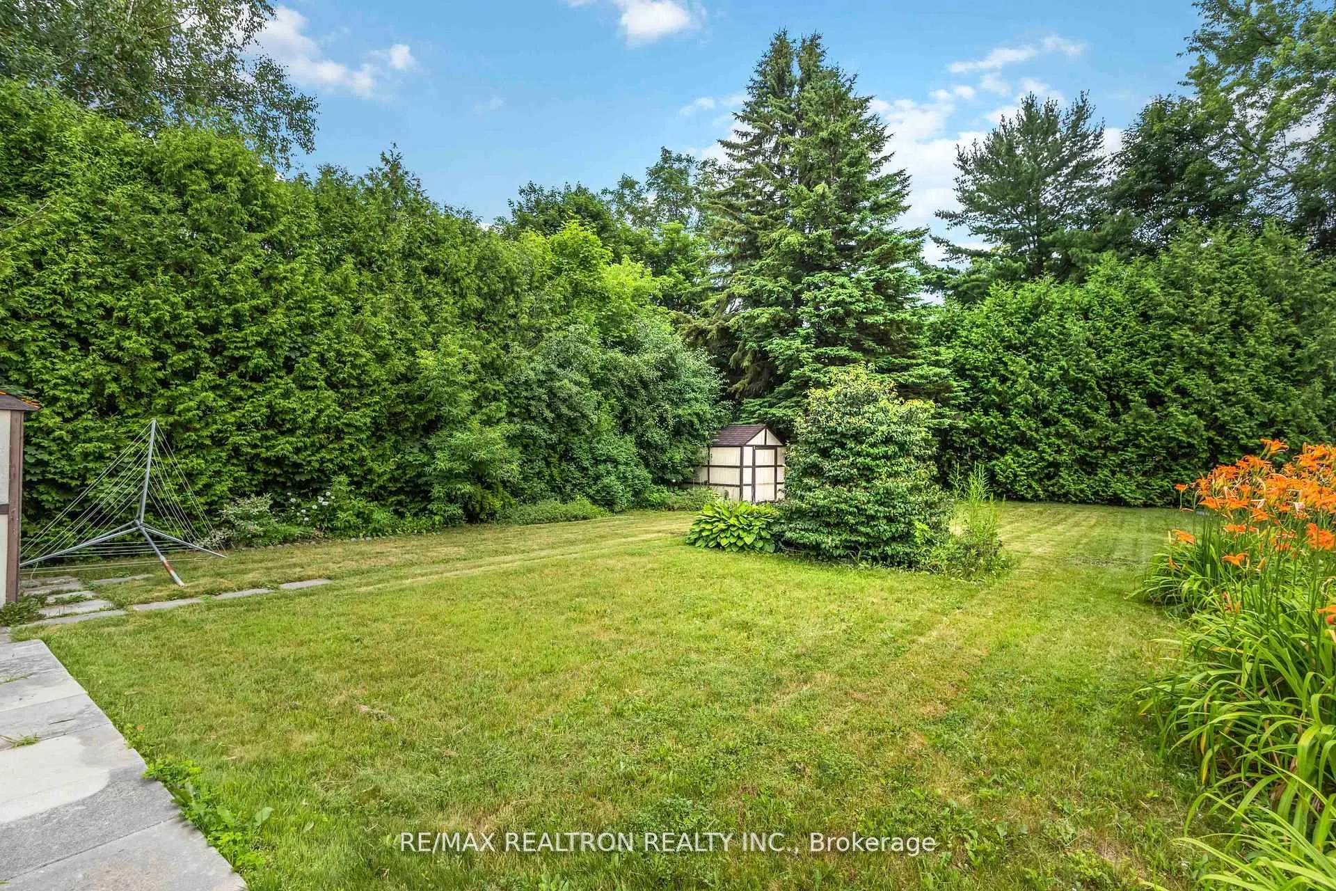 978 Wildwood Drive