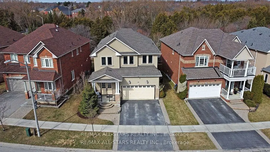 16 James Ratcliff Avenue