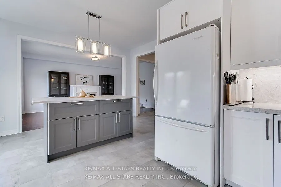 16 James Ratcliff Avenue