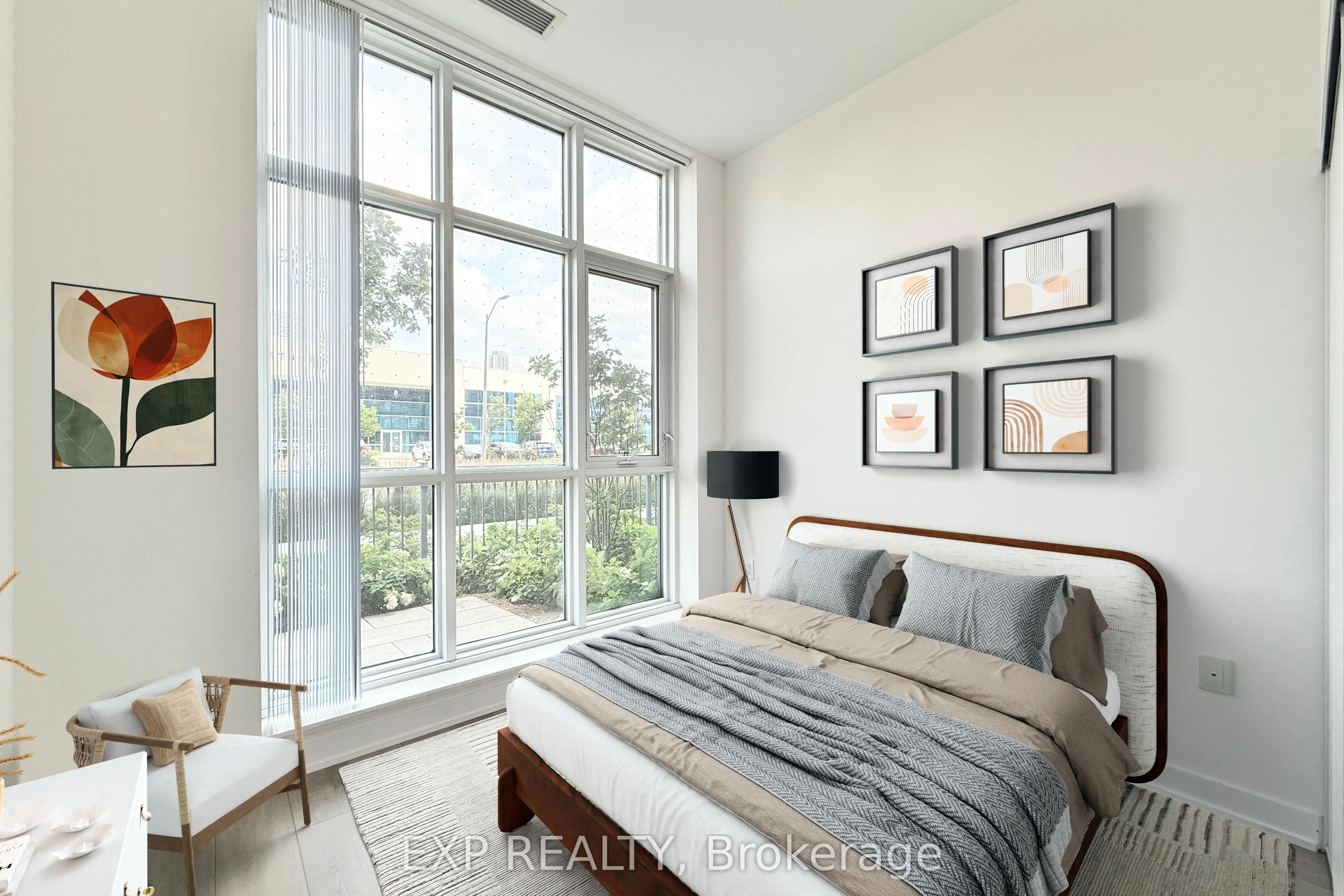 38 Honeycrisp Crescent, #102