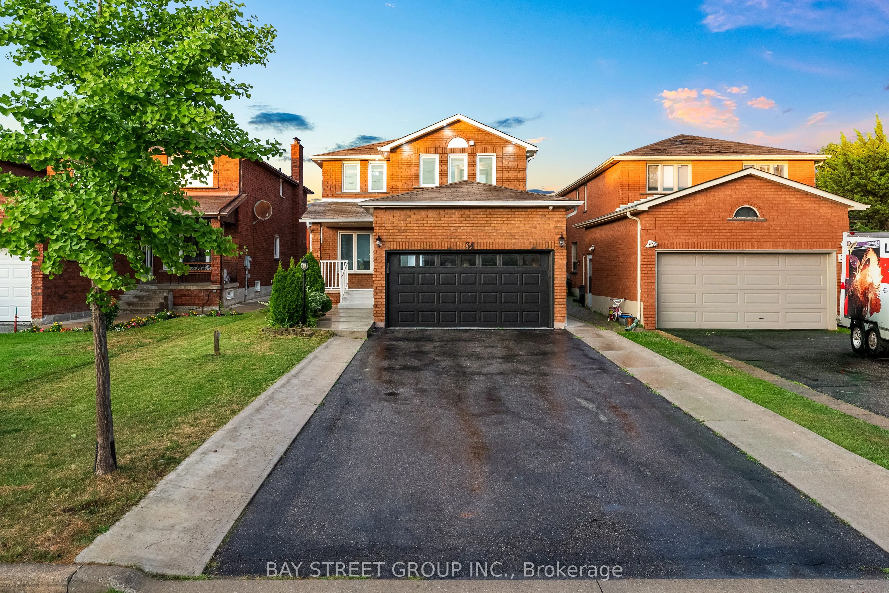 34 Lamp Crescent