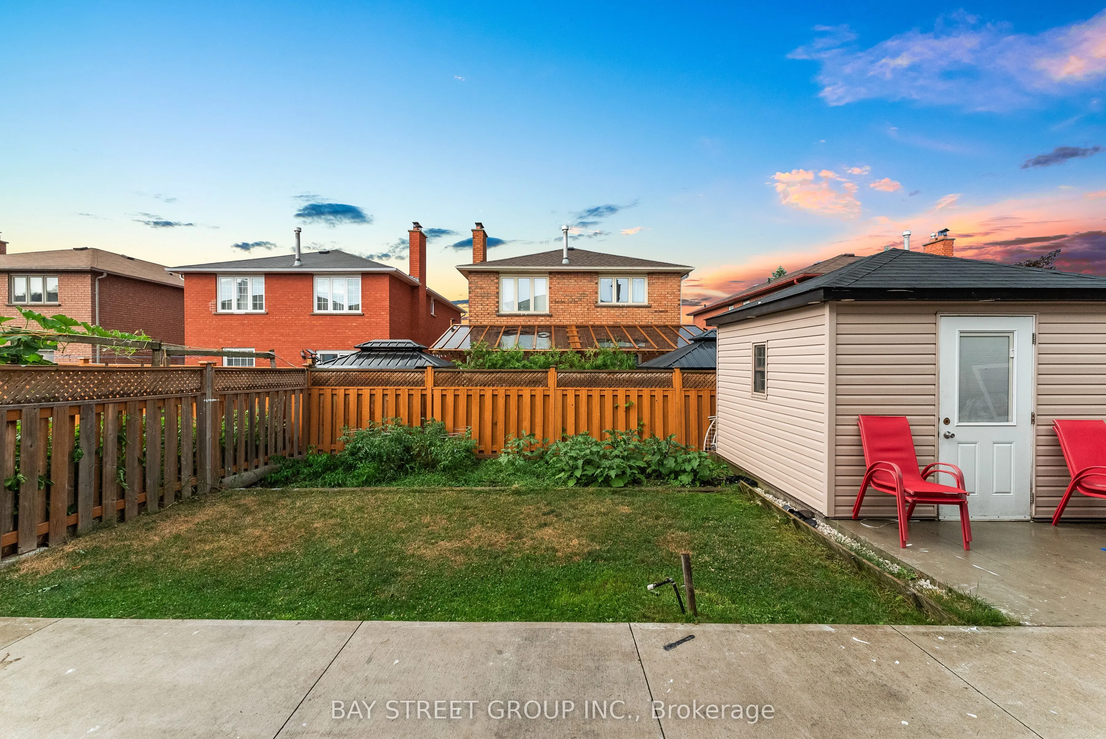 34 Lamp Crescent