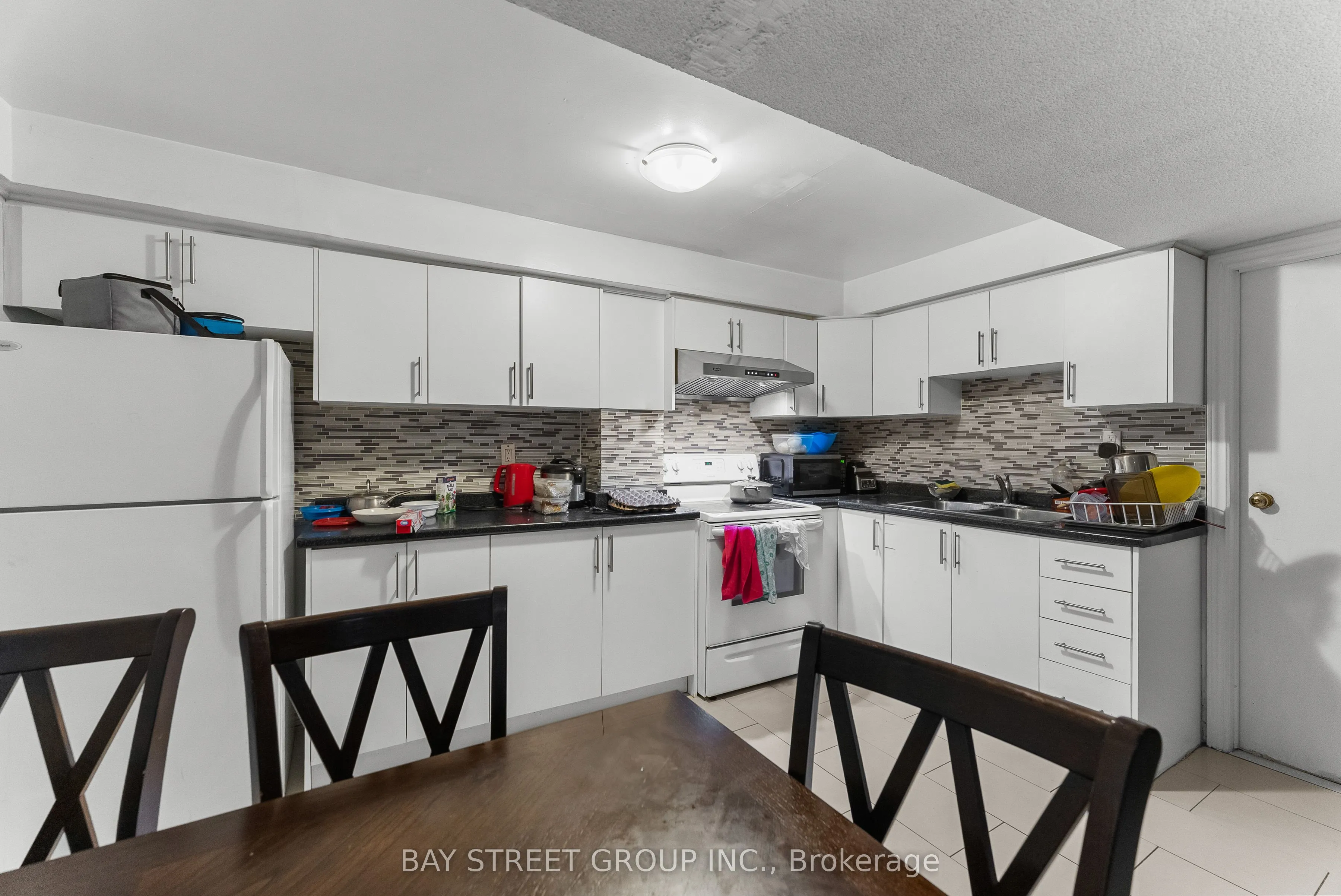 34 Lamp Crescent