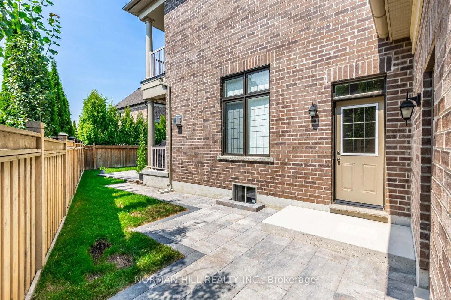 92 Balderson Drive