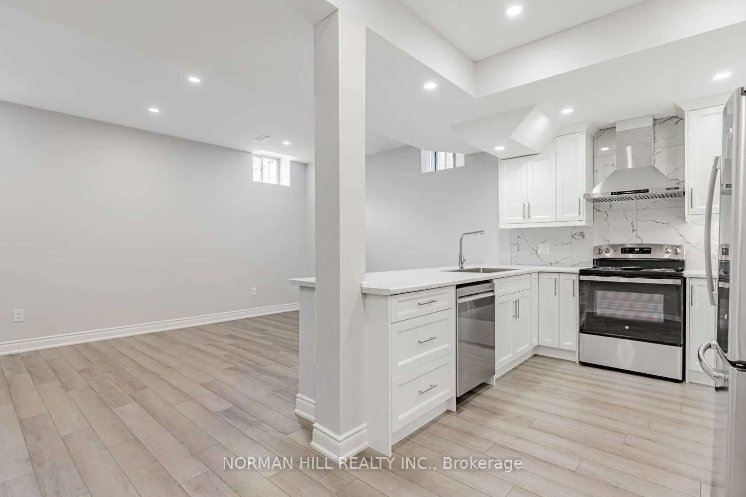 92 Balderson Drive