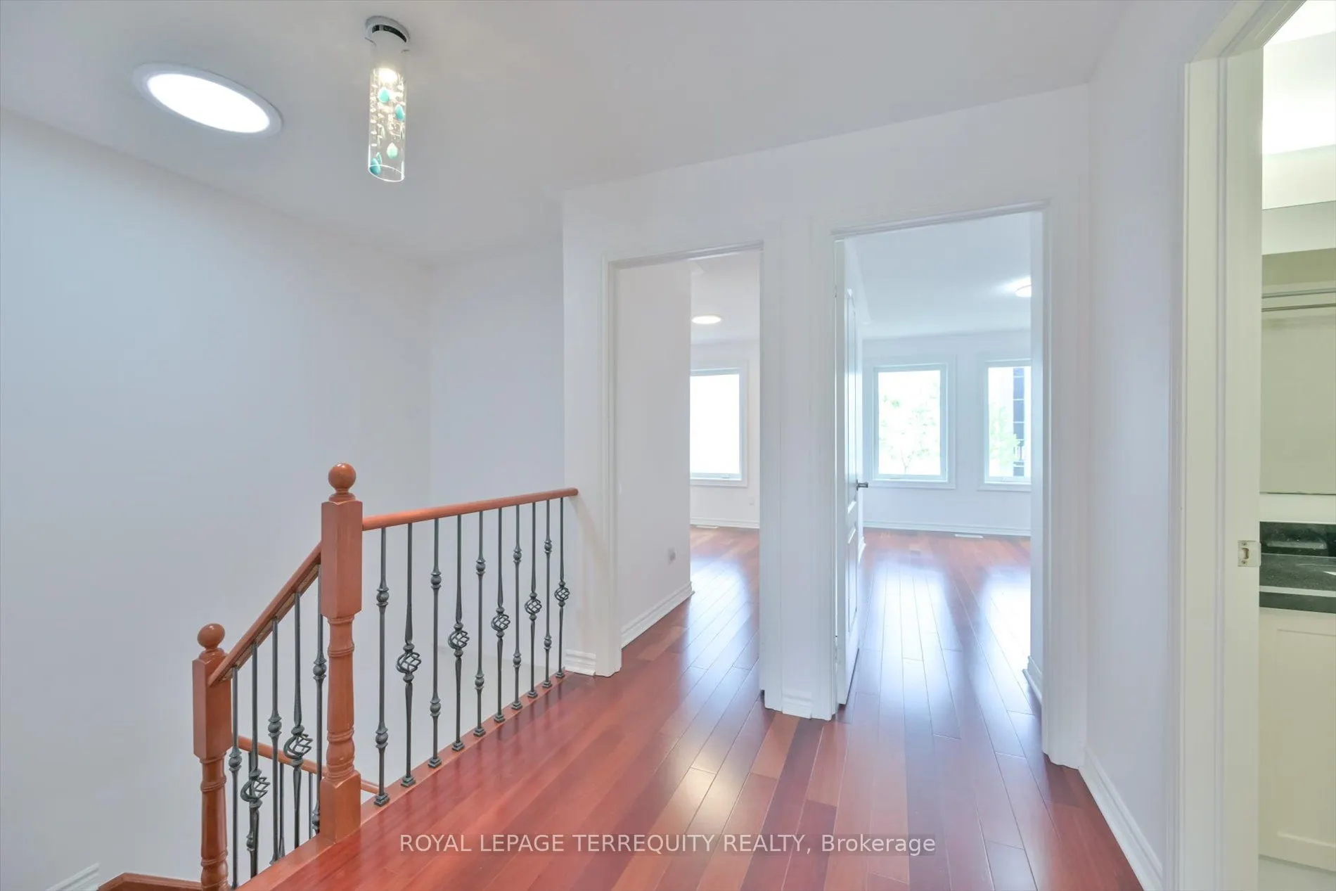 10461 Woodbine Avenue