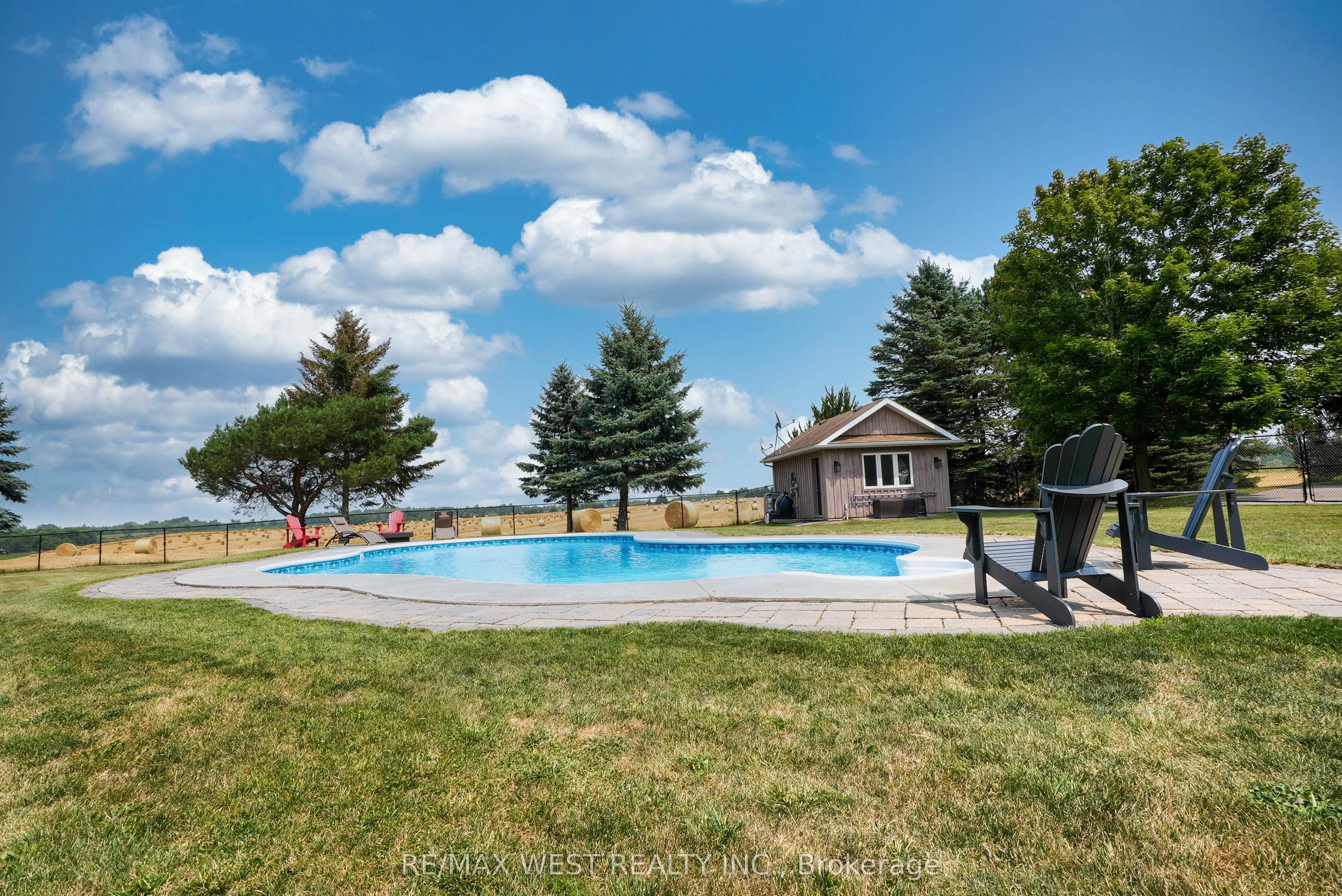 7636 County 1 Road