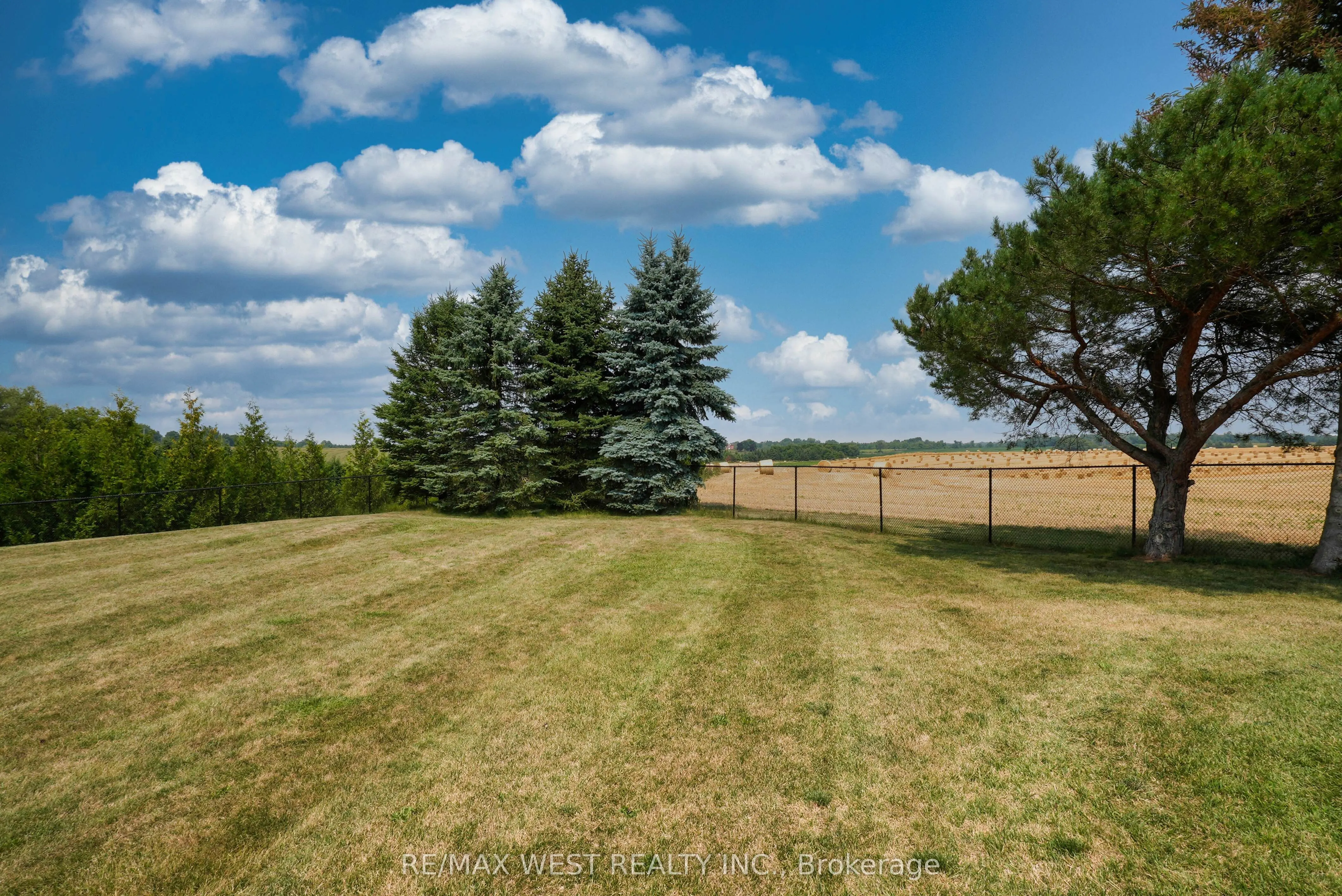 7636 County 1 Road