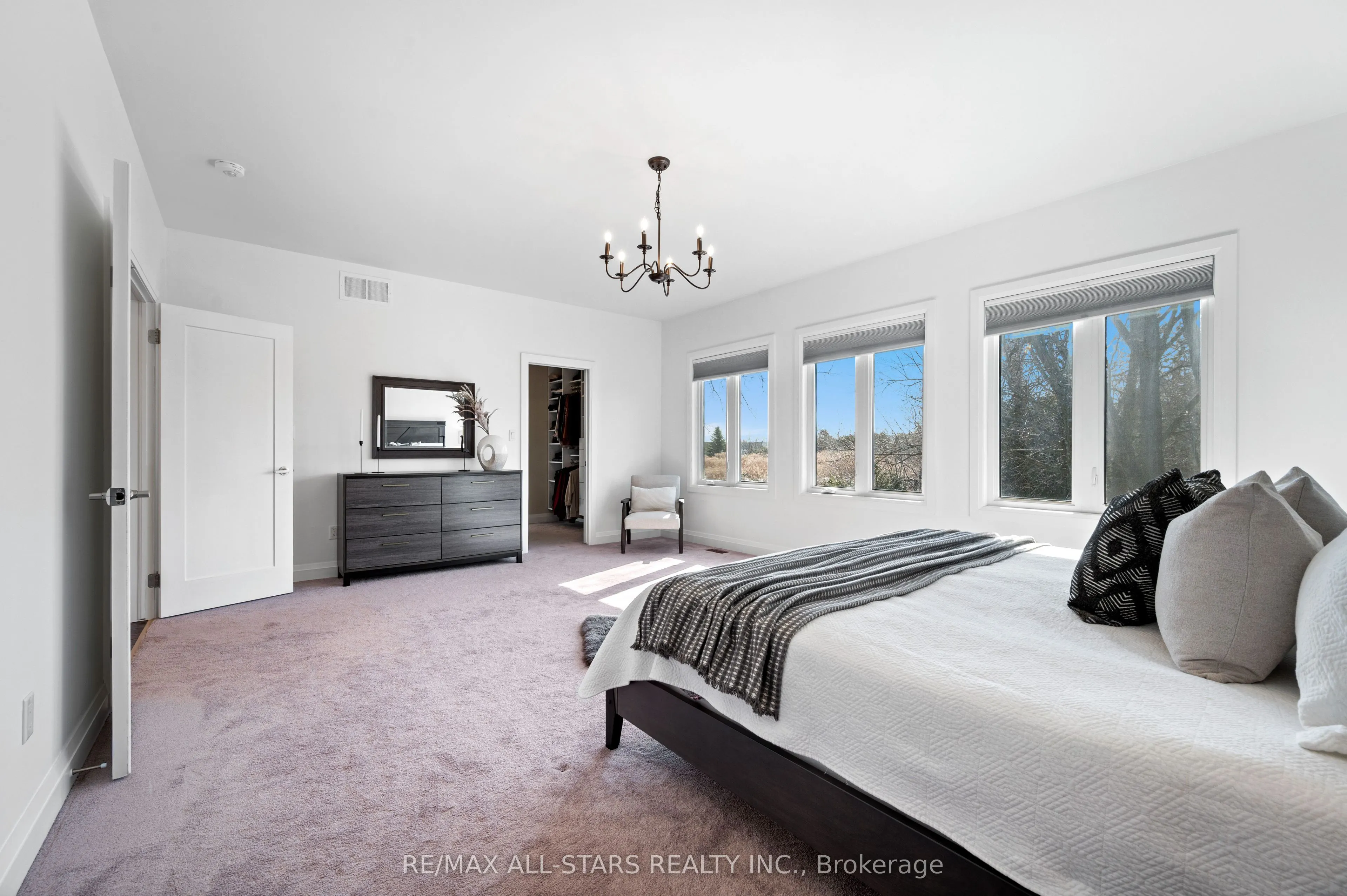 43 Elm Grove Avenue