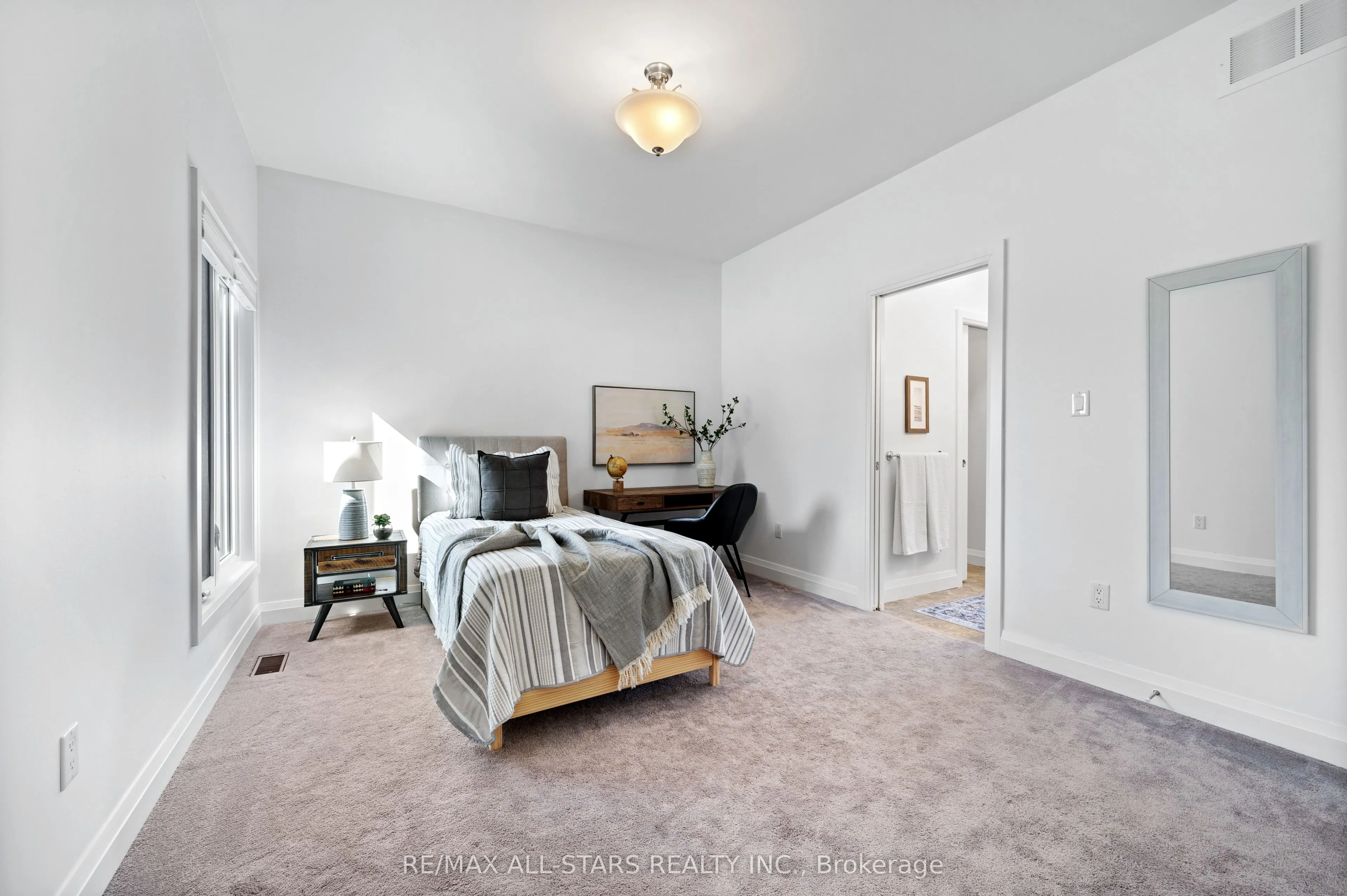 43 Elm Grove Avenue