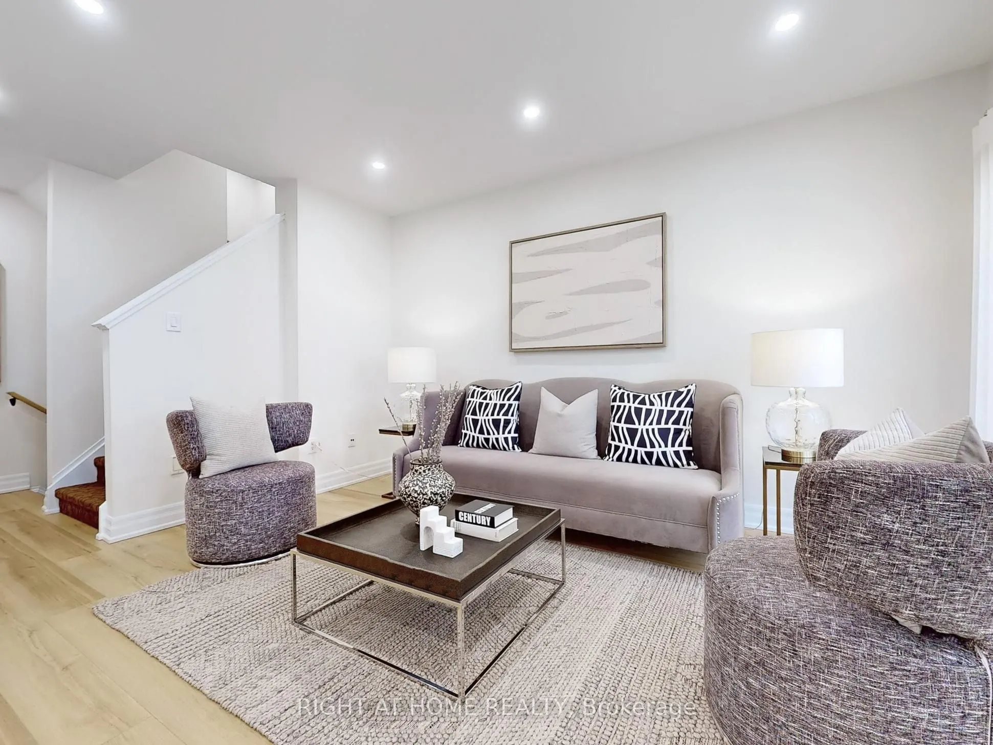 735 New Westminster Drive, #3
