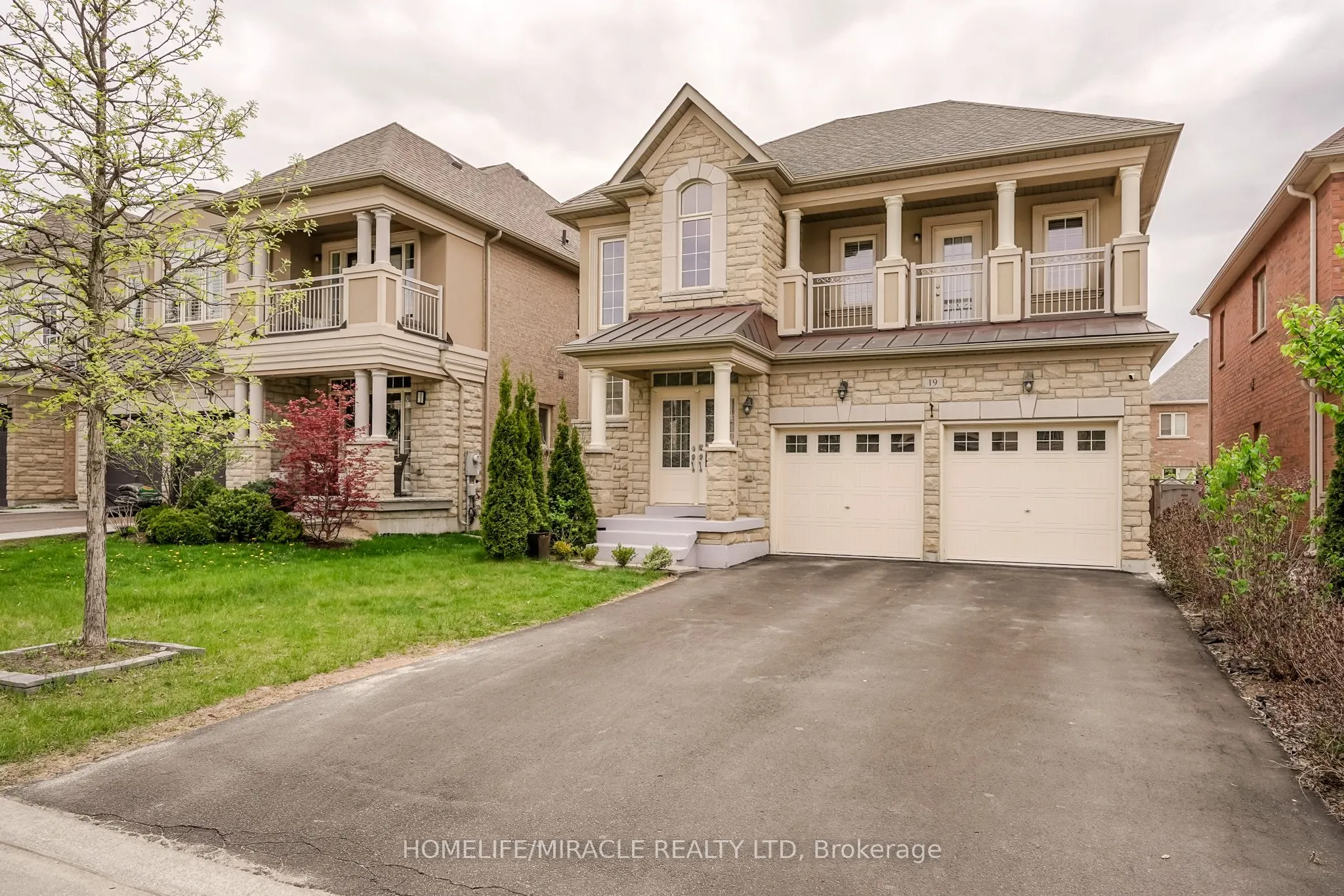 19 Wardlaw Place