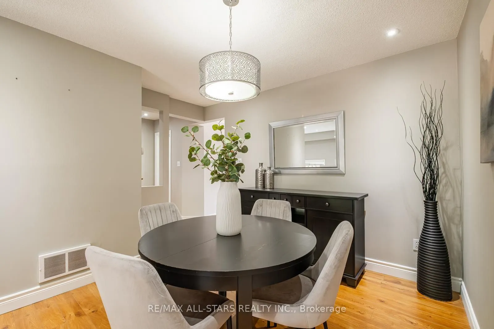 95 Weldrick Road E, #10