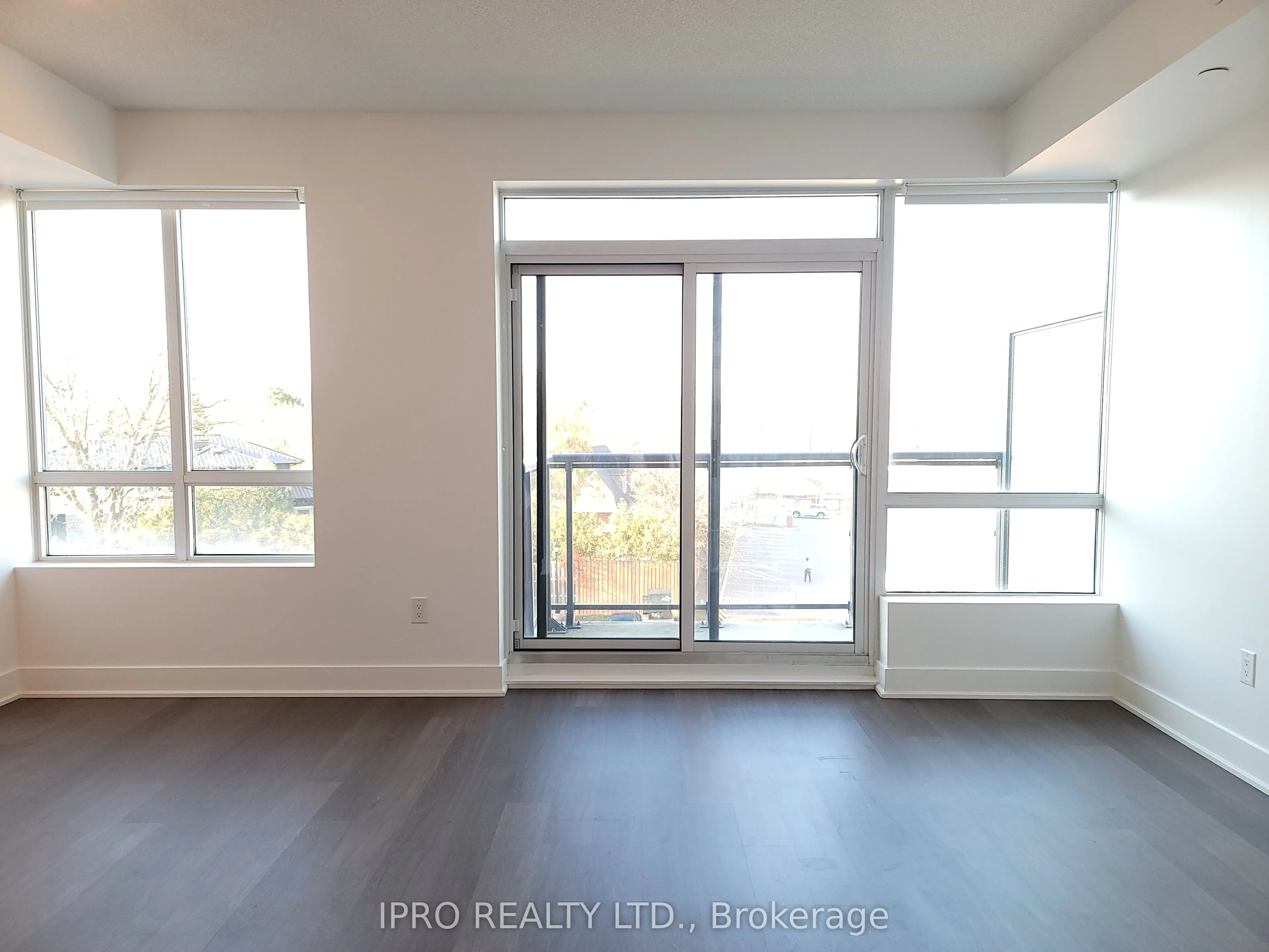 7608 Yonge Street, #516