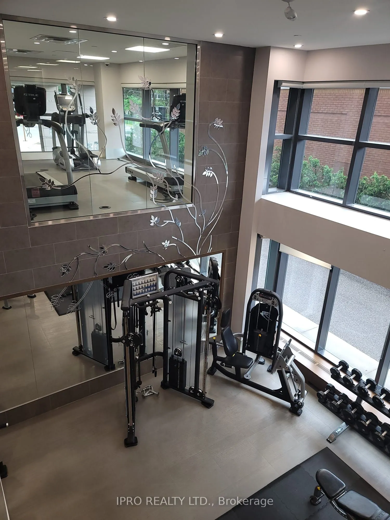 7608 Yonge Street, #516