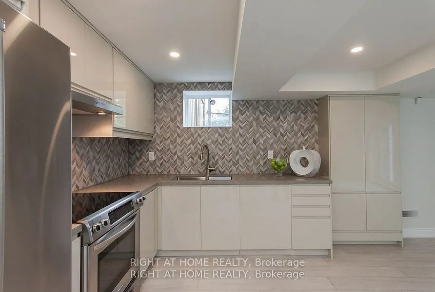 36 Big Rock Drive, #Lower Level