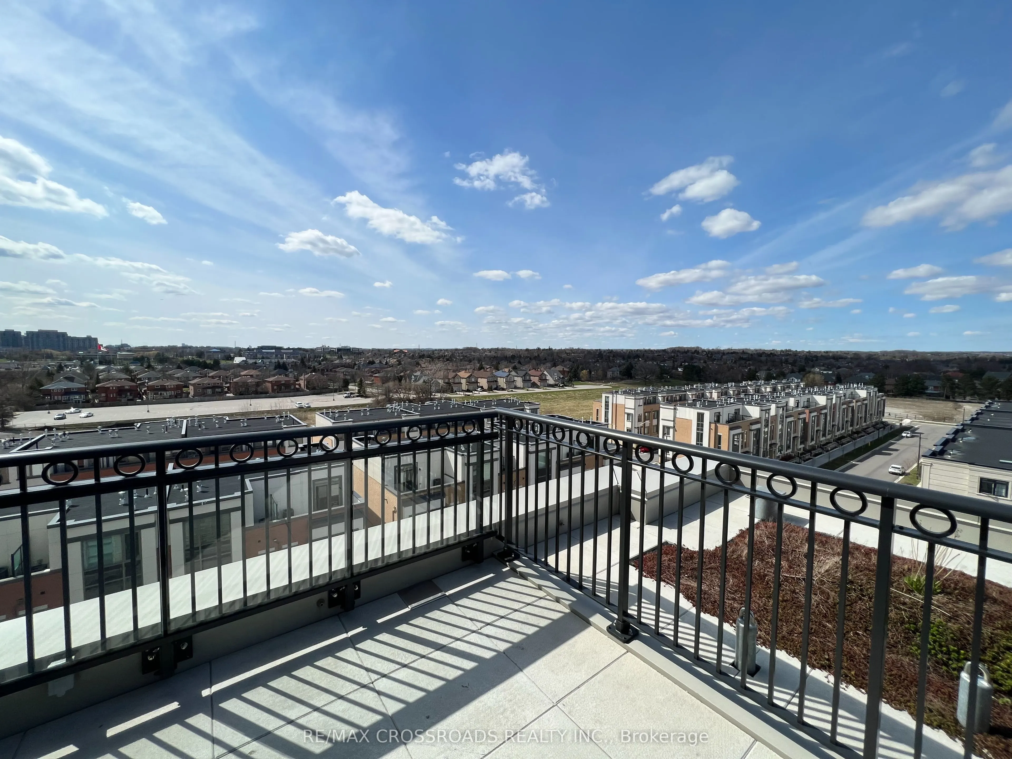 268 Buchanan Drive, #818W