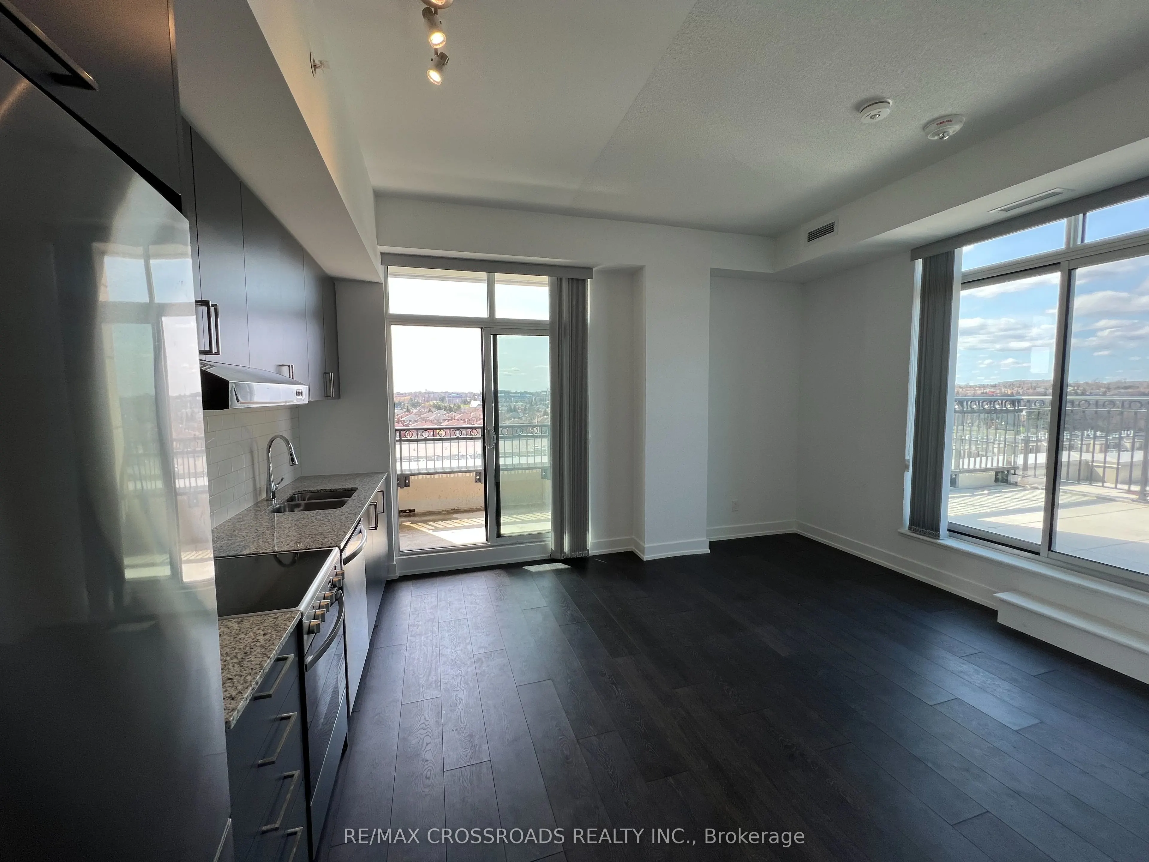 268 Buchanan Drive, #818W
