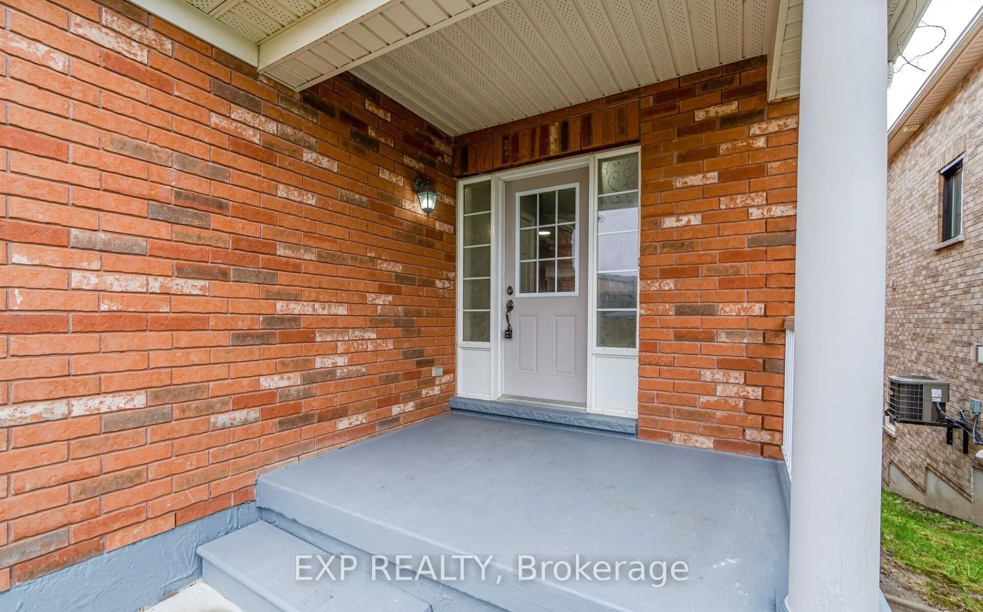 15 Lynn Street