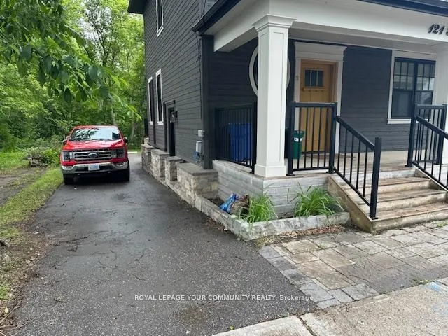 121 PROSPECT Street, #1