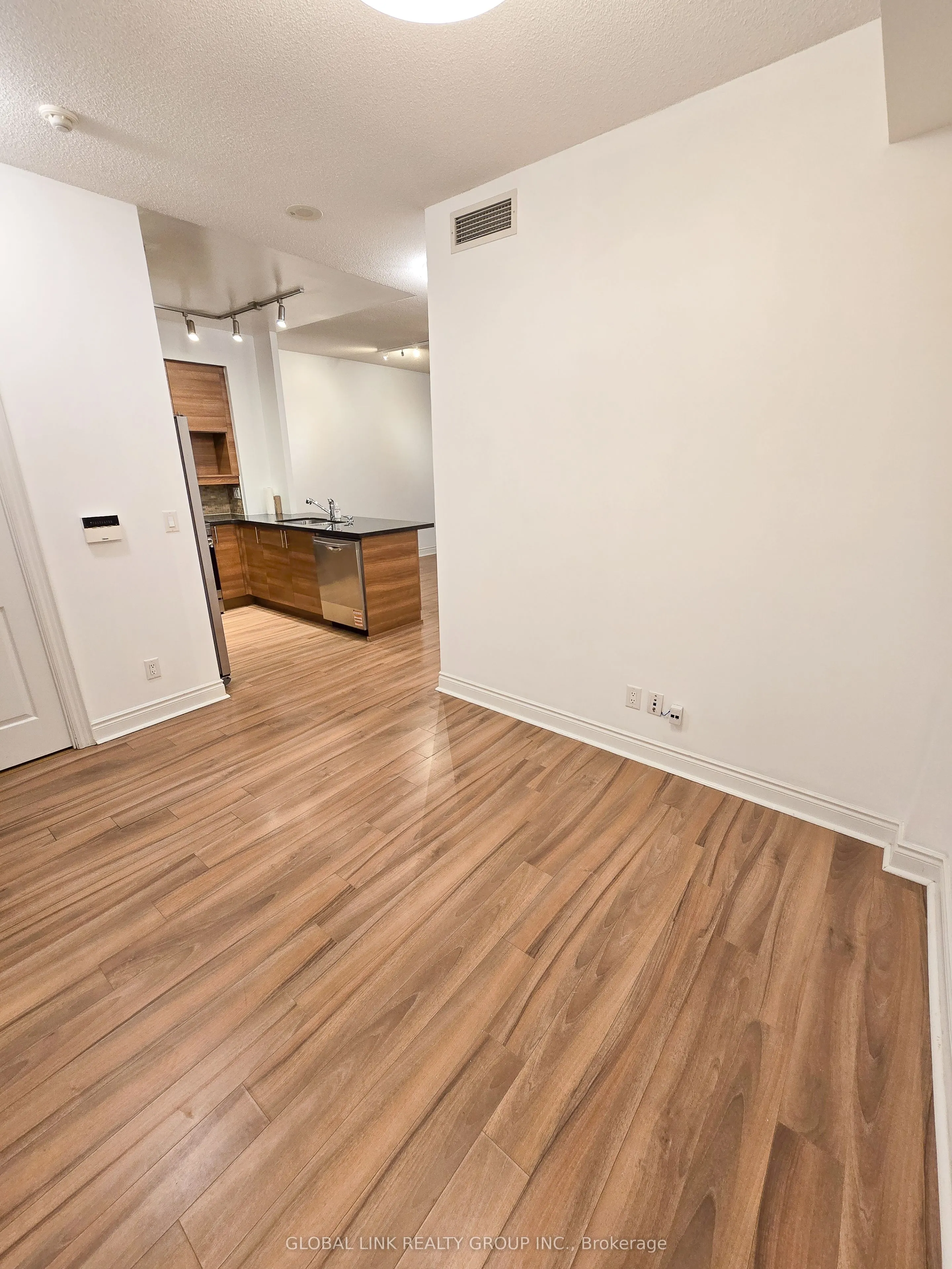23 Cox Boulevard, #185