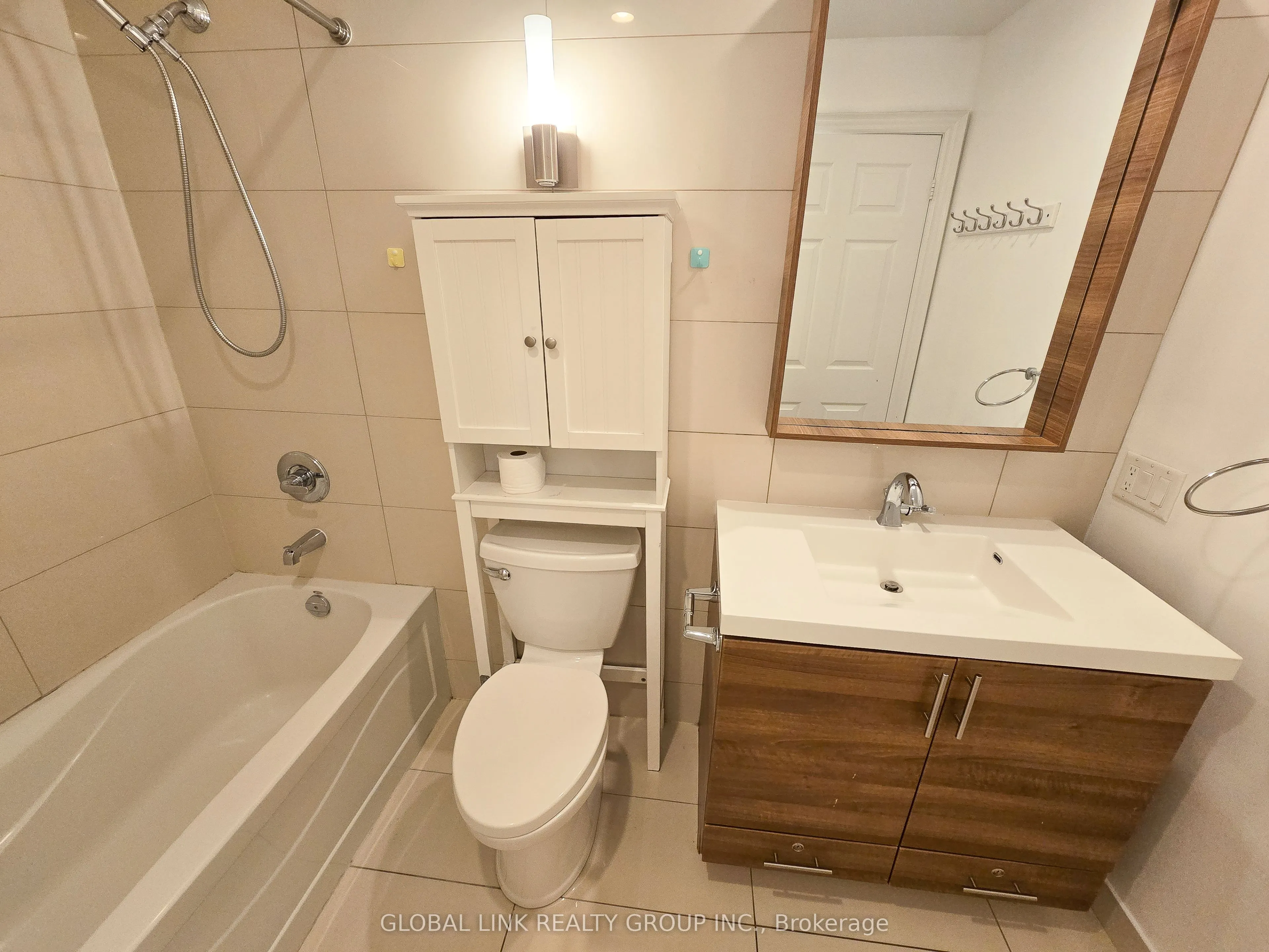 23 Cox Boulevard, #185