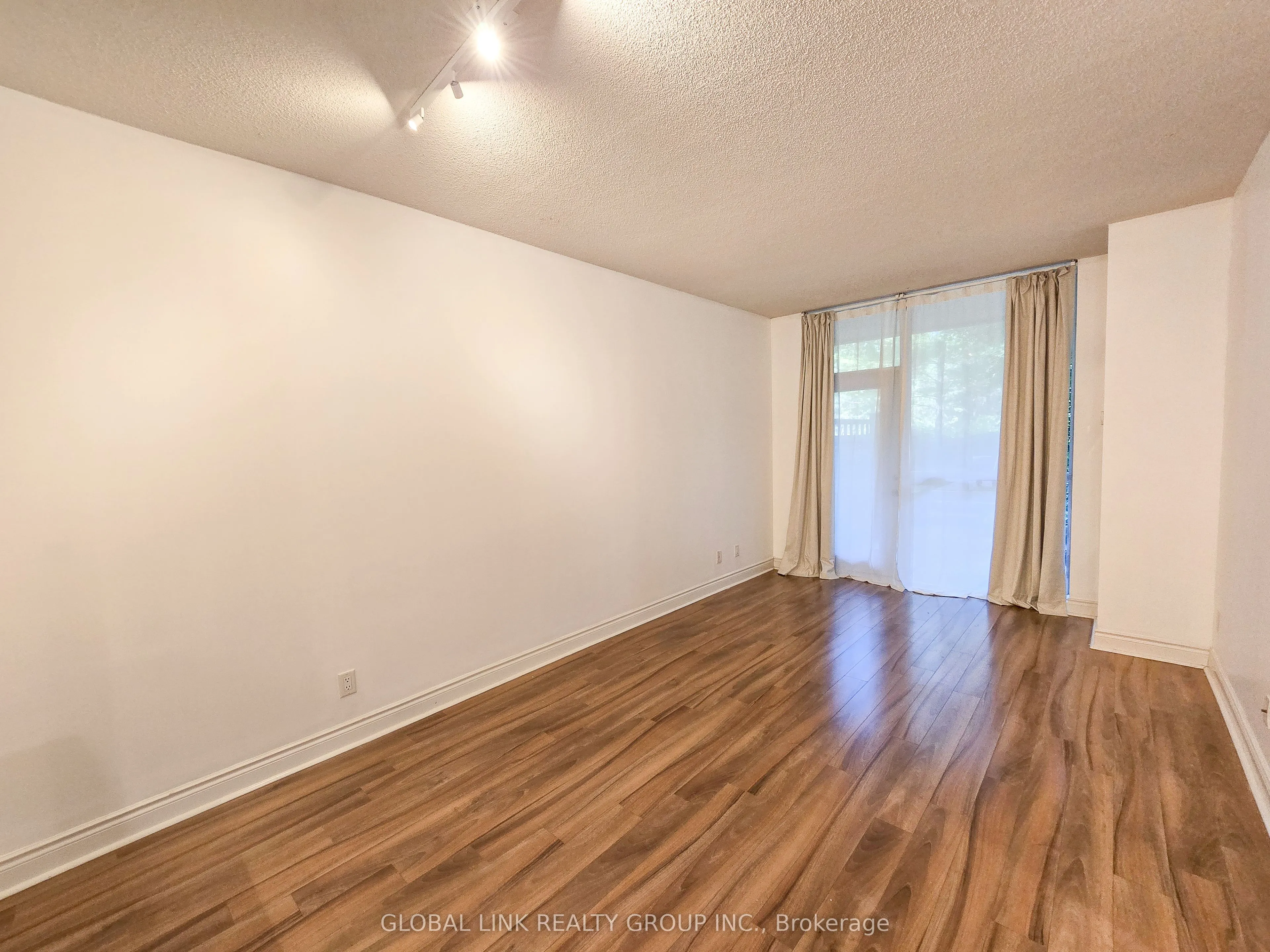 23 Cox Boulevard, #185