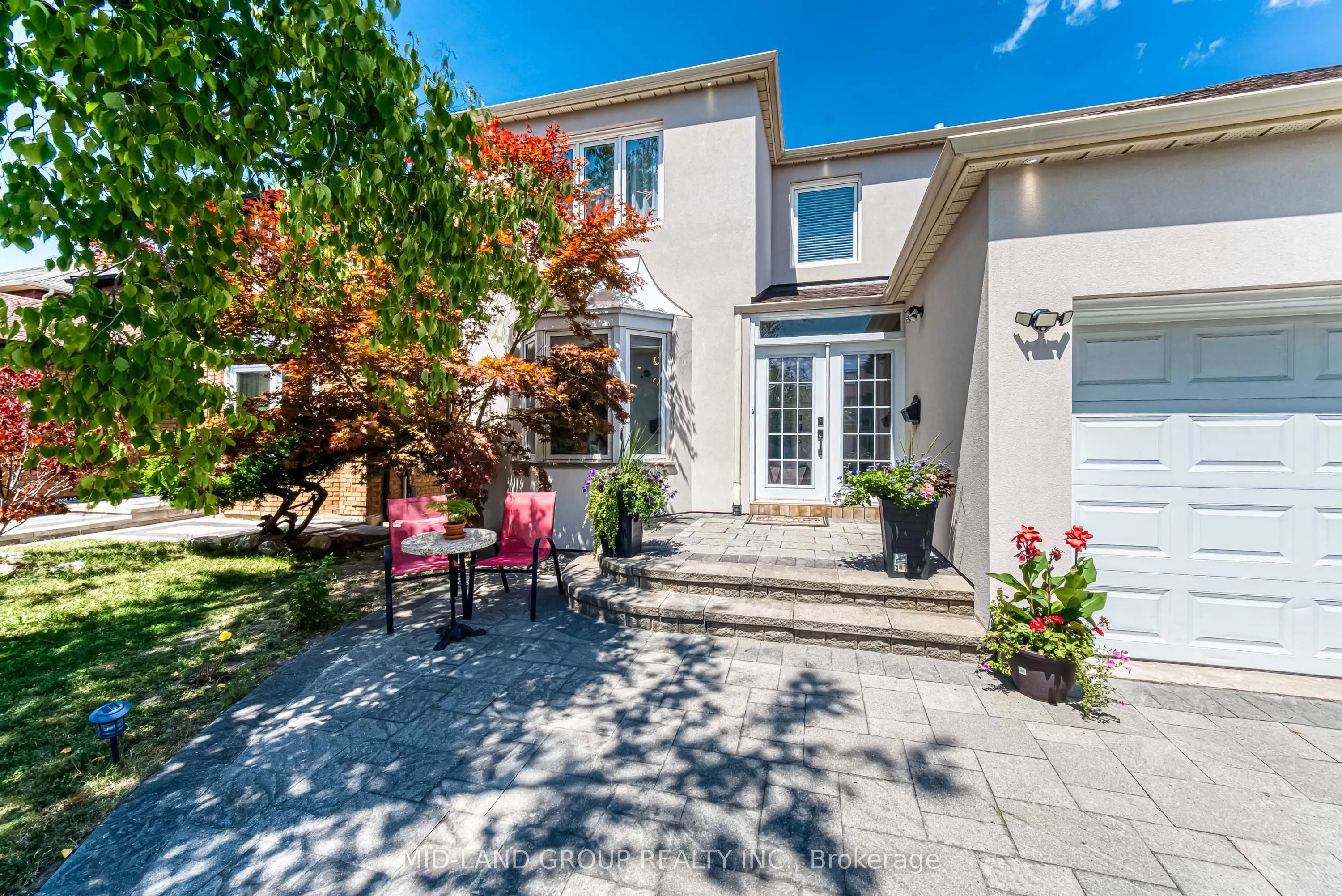 74 Blackmore Avenue