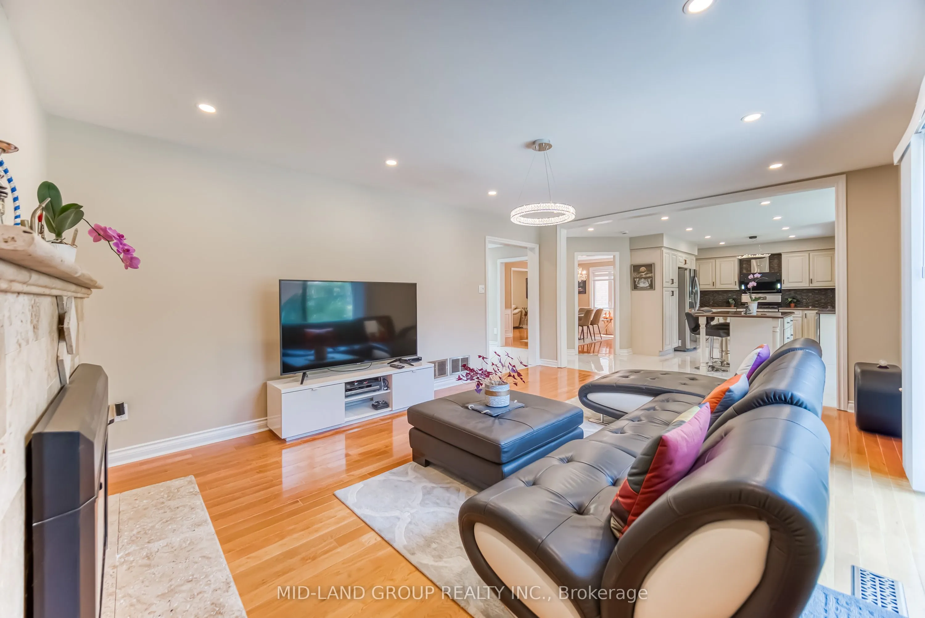 74 Blackmore Avenue