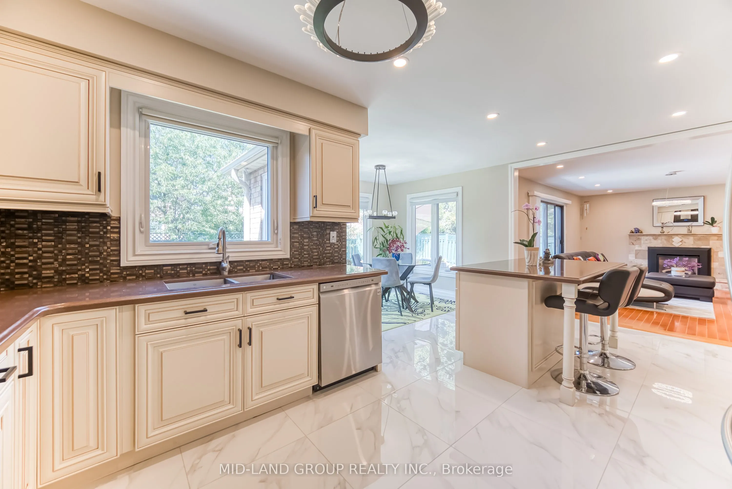 74 Blackmore Avenue