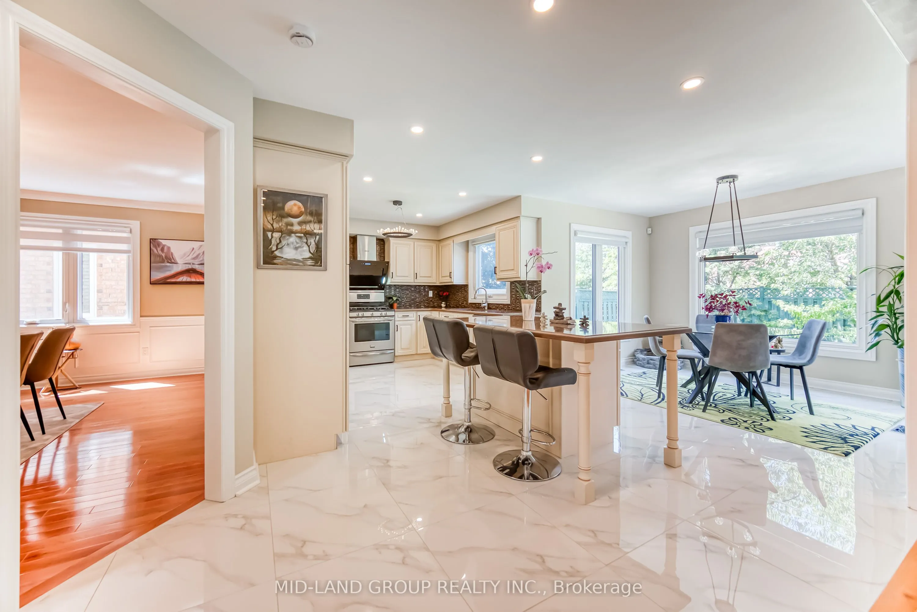 74 Blackmore Avenue