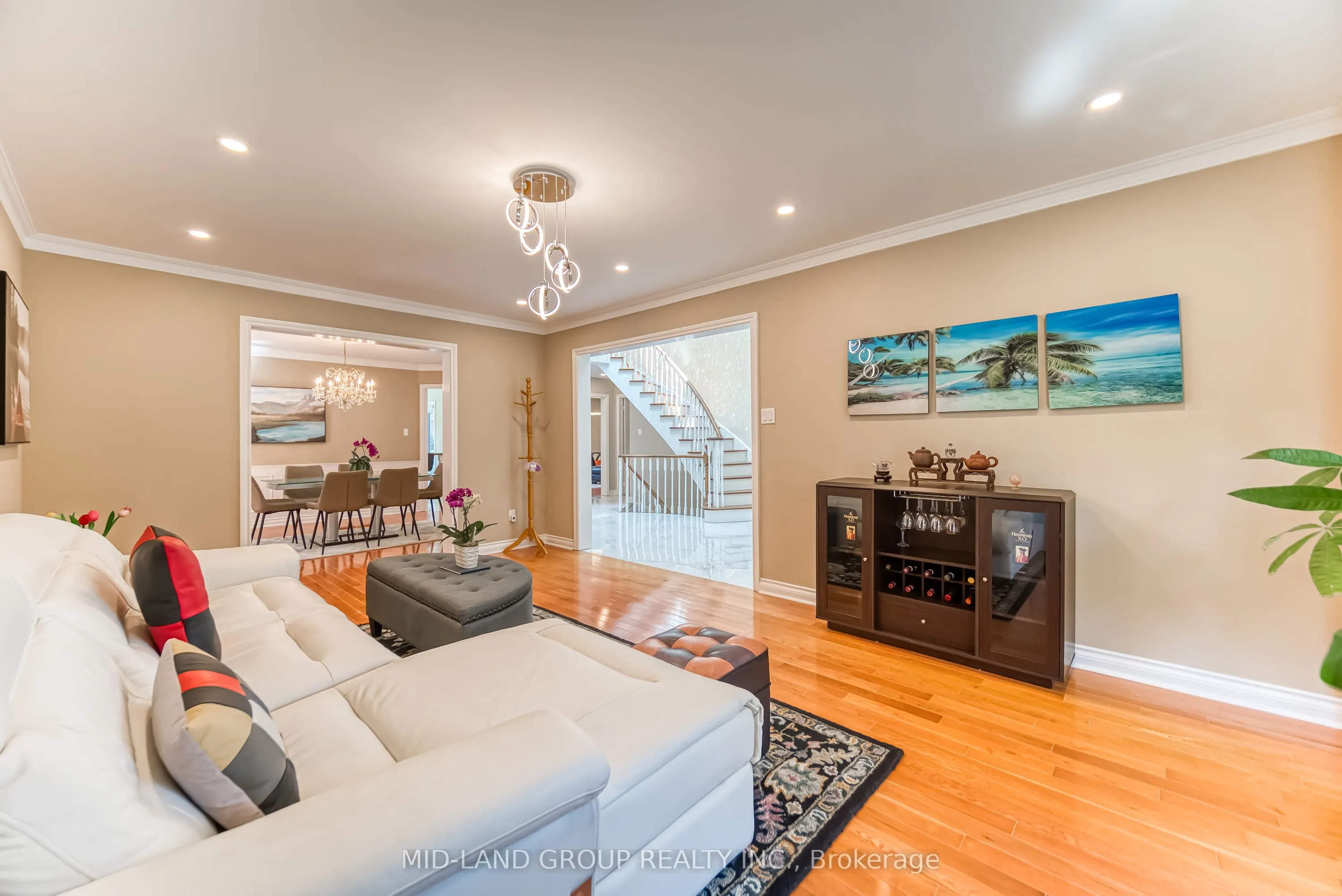 74 Blackmore Avenue