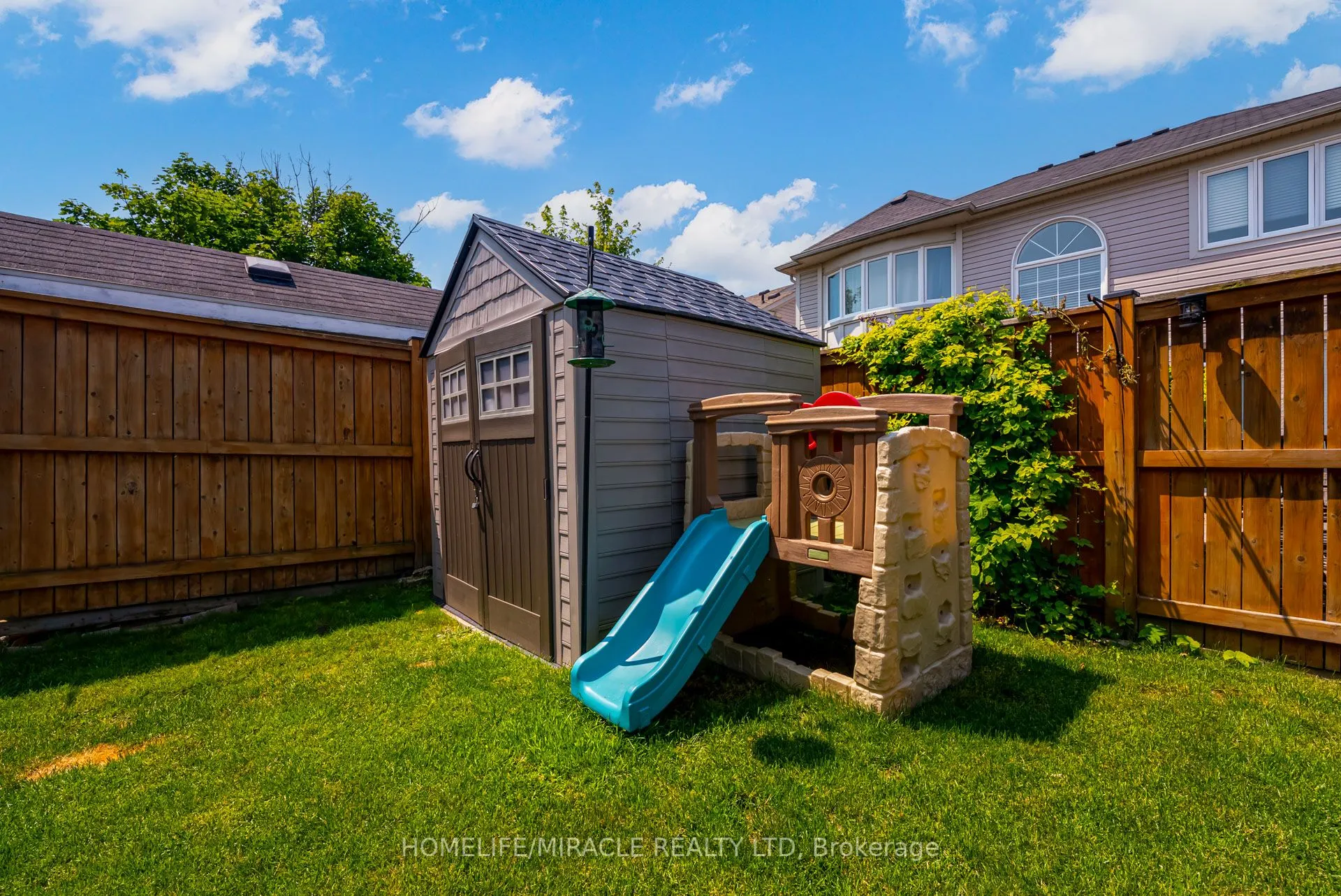75 Kidd Crescent