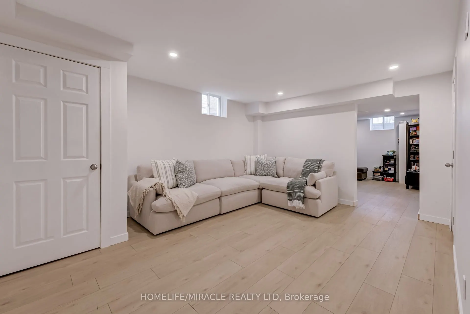 75 Kidd Crescent
