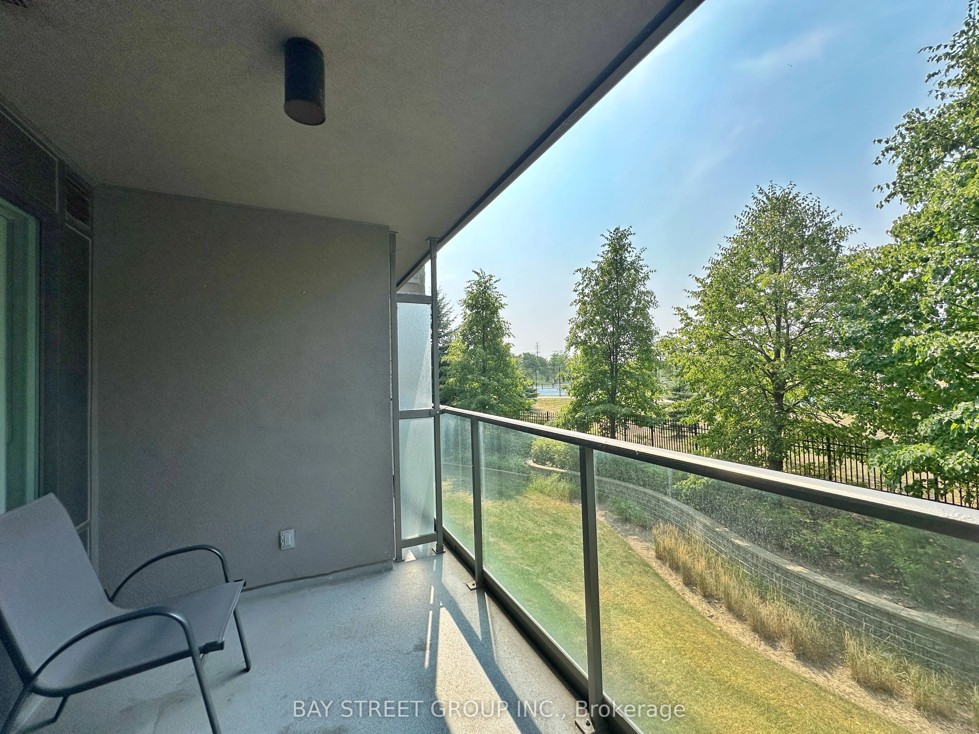 233 South Park Road, #207