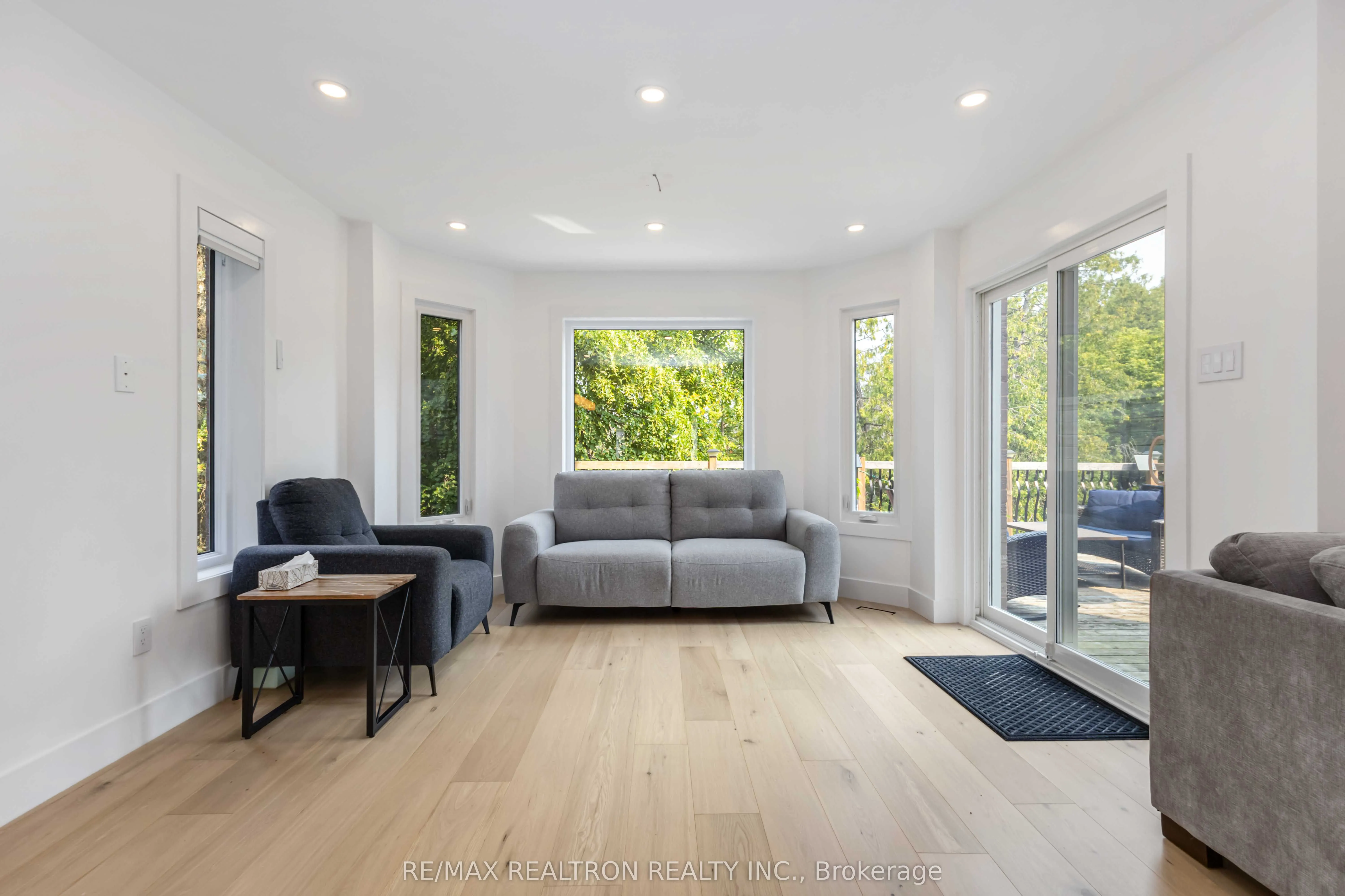 504 Traviss Drive