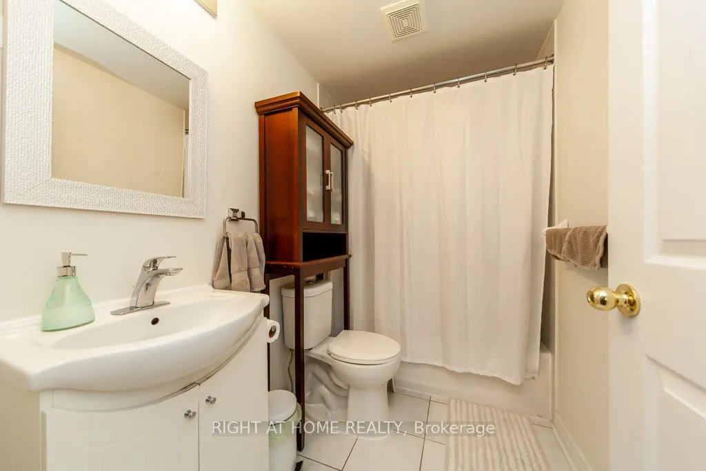 7428 Markham Road, #301