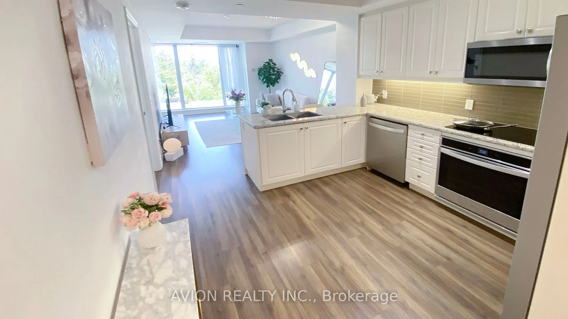 9618 Yonge Street, #315