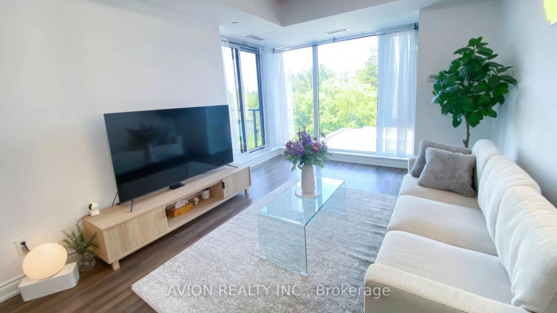 9618 Yonge Street, #315