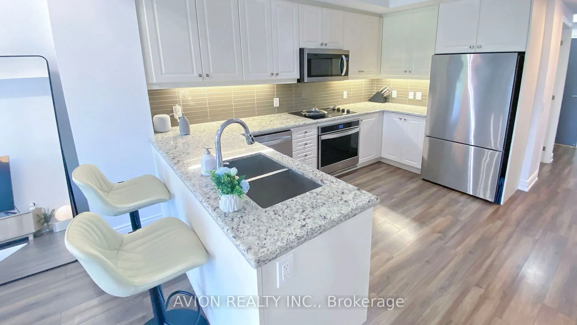 9618 Yonge Street, #315