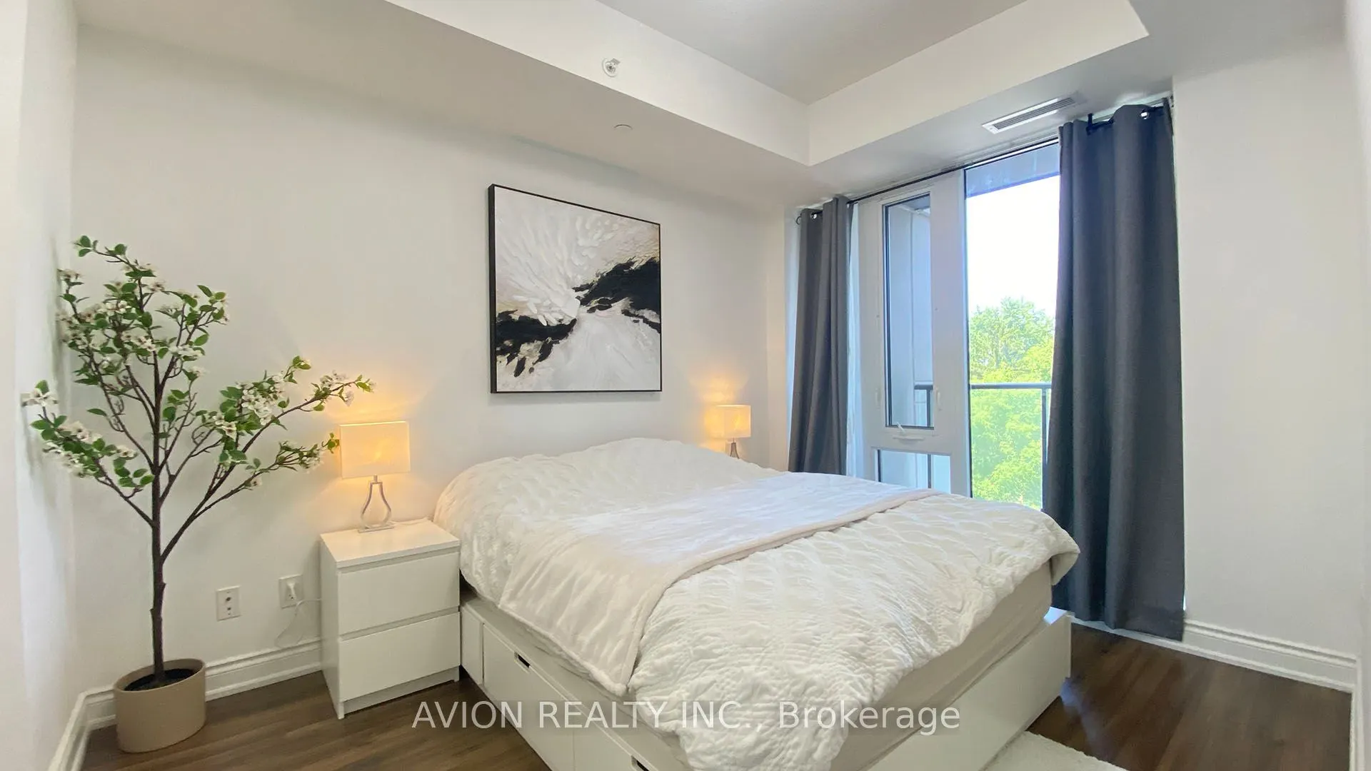 9618 Yonge Street, #315